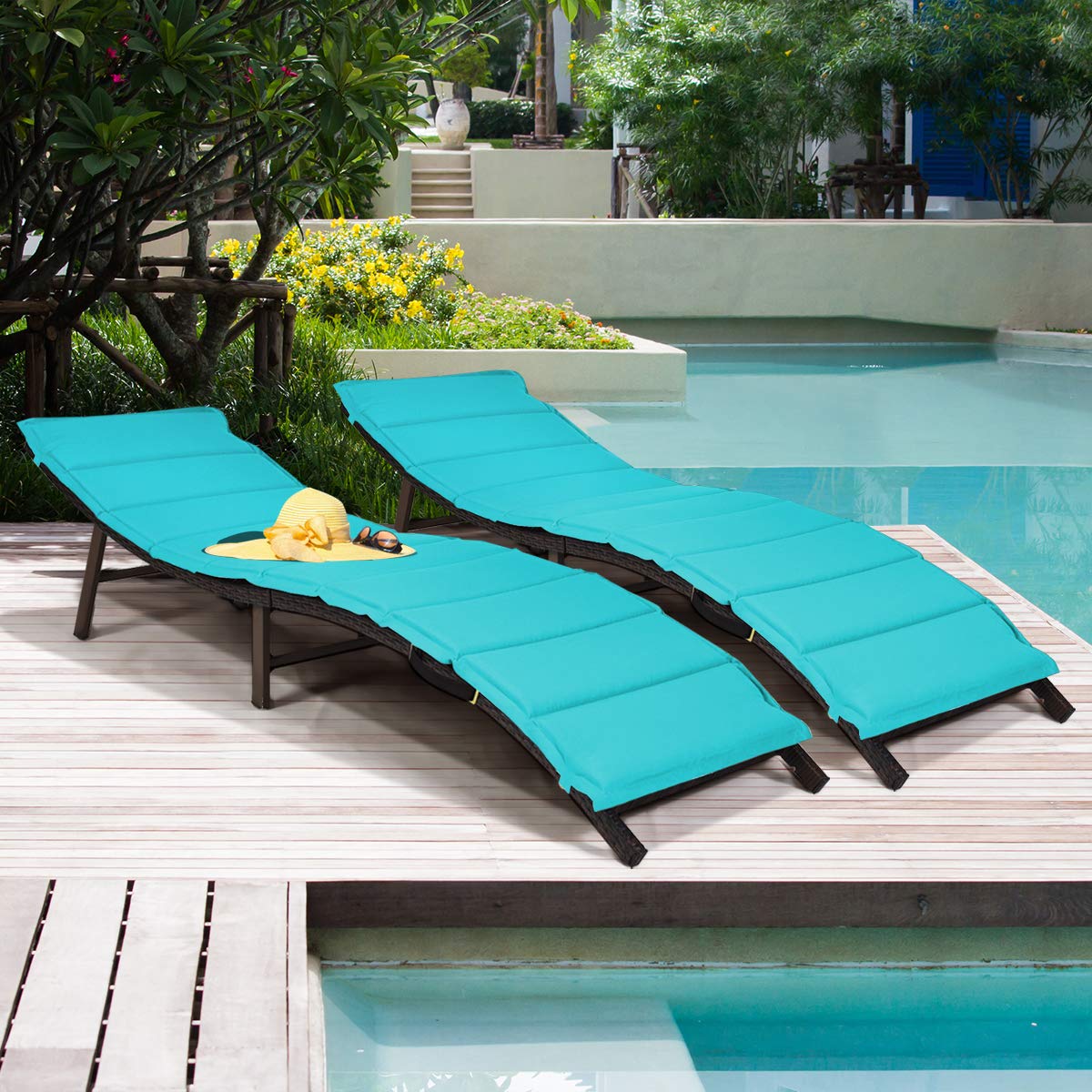 Tangkula Set of 2 Foldable Outdoor Patio Chaise Lounge Chairs with Double-Sided Cushions - Wicker Sunbeds for Poolside, Garden, Lawn, Backyard & Sunroom (Turquoise) - Perfect for Relaxing, Sunbathing and Outdoor Lounging