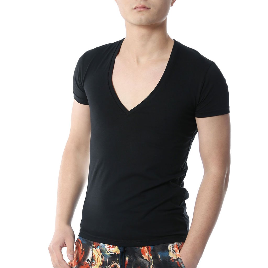 Men's Slim Fit V-Neck T-Shirt - Stretch Cotton Tee with Stepped Hem for Casual Wear & Layering