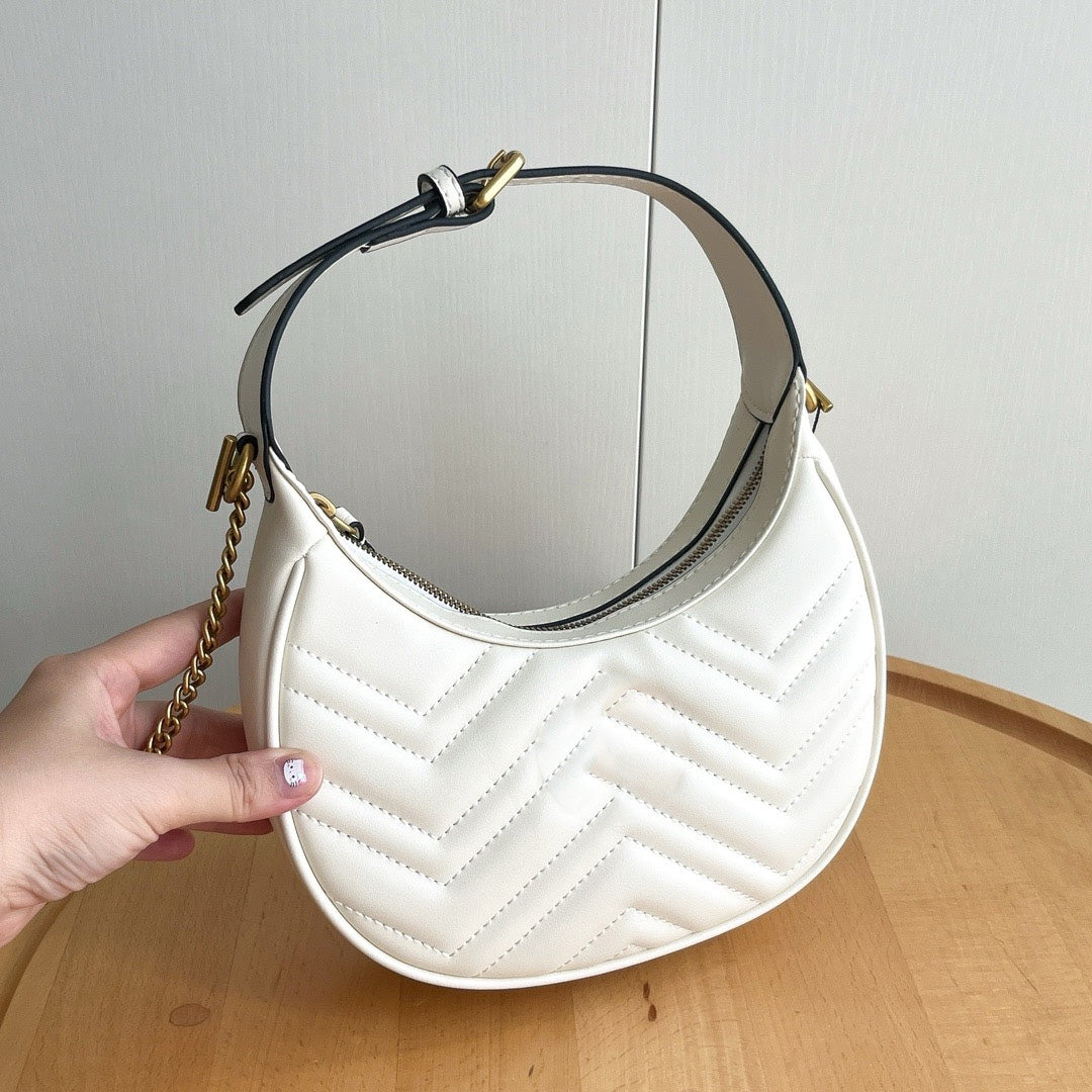 Moon Shaped Handbag for Women - Stylish Crescent Moon Purse for Evening Parties, Date Nights & Special Occasions