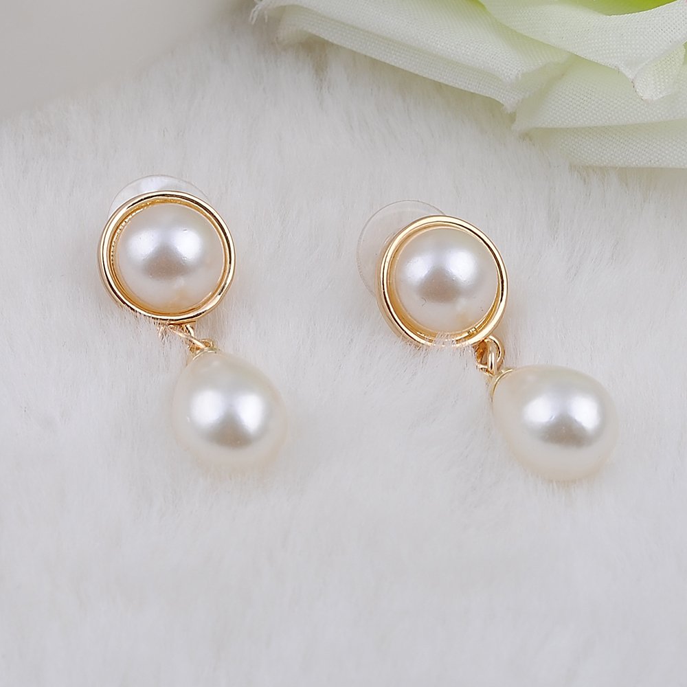 Elegant Gold Teardrop White Faux Pearl Drop Dangle Earrings for Women - Korean Style Party Jewelry - Perfect for Weddings, Date Nights & Special Occasions
