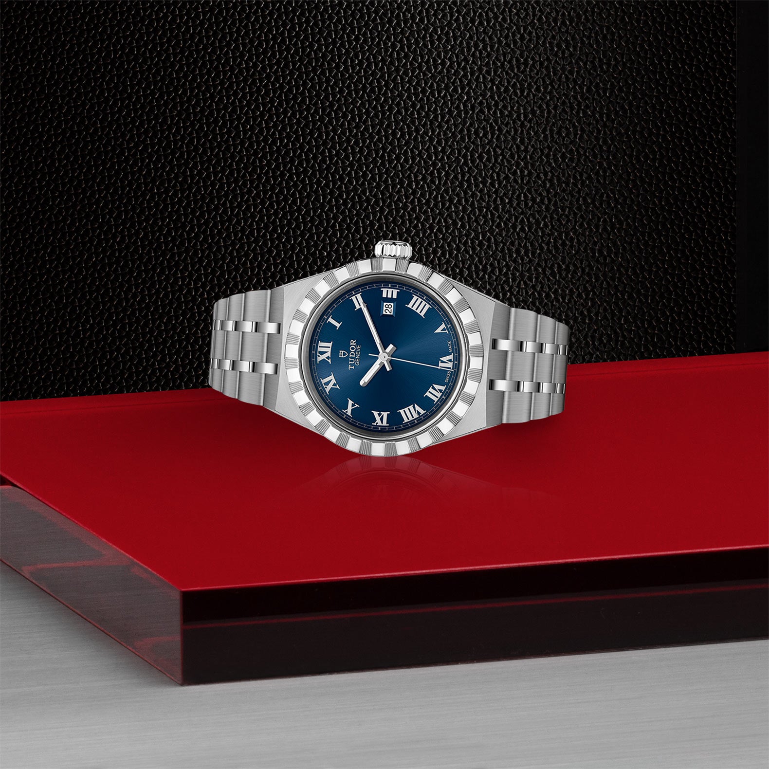 Tudor Royal M28300-0006 Automatic Watch for Men - Luxury Dress & Everyday Wear | Perfect for Business, Formal Events & Casual Style