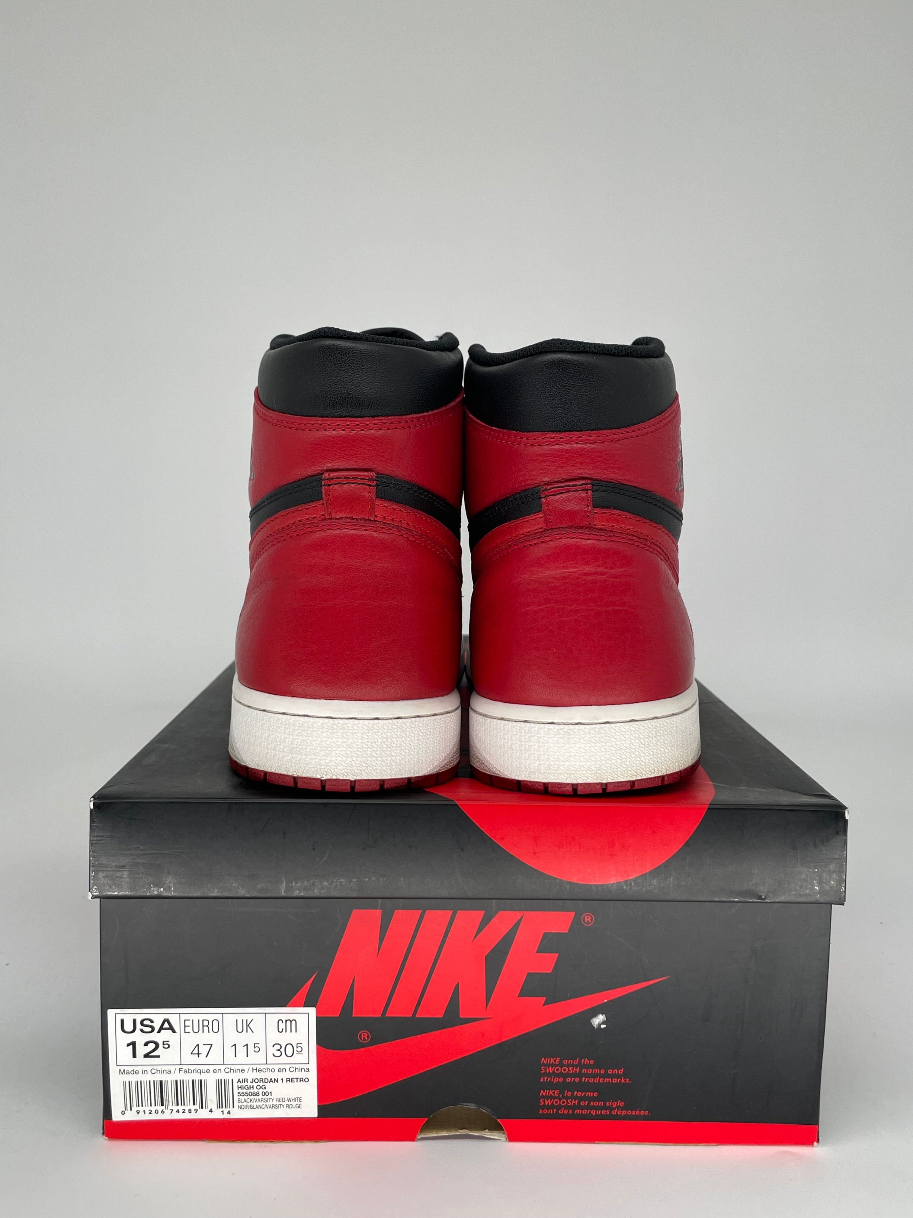 AIR JORDAN 1 BRED Men's Basketball Shoes Size 12.5 (555088-001) - Retro High OG Style for Sneaker Collectors & Streetwear Fashion