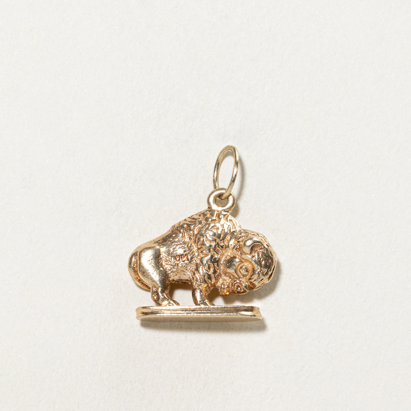 10K Yellow Gold Buffalo Charm Pendant Necklace - Dainty & Elegant Jewelry for Women - Perfect for Western Style, Cowgirl Fashion & Everyday Wear