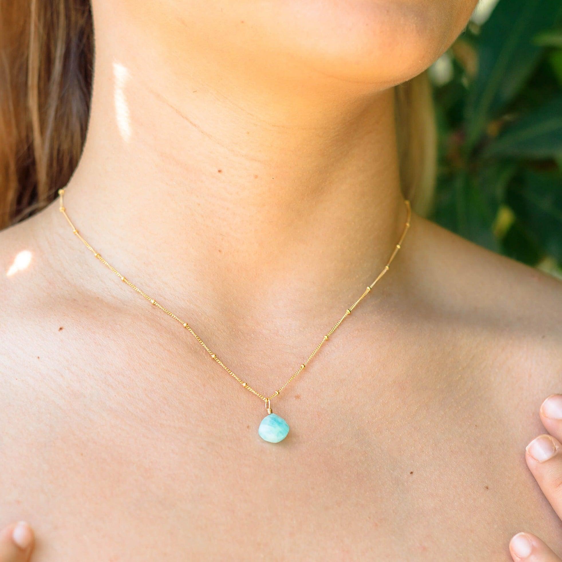 Amazonite Teardrop Crystal Pendant Necklace - Healing Stone Jewelry for Women, Natural Gemstone Drop Necklace for Stress Relief & Positive Energy - Perfect for Meditation, Yoga & Spiritual Gifts