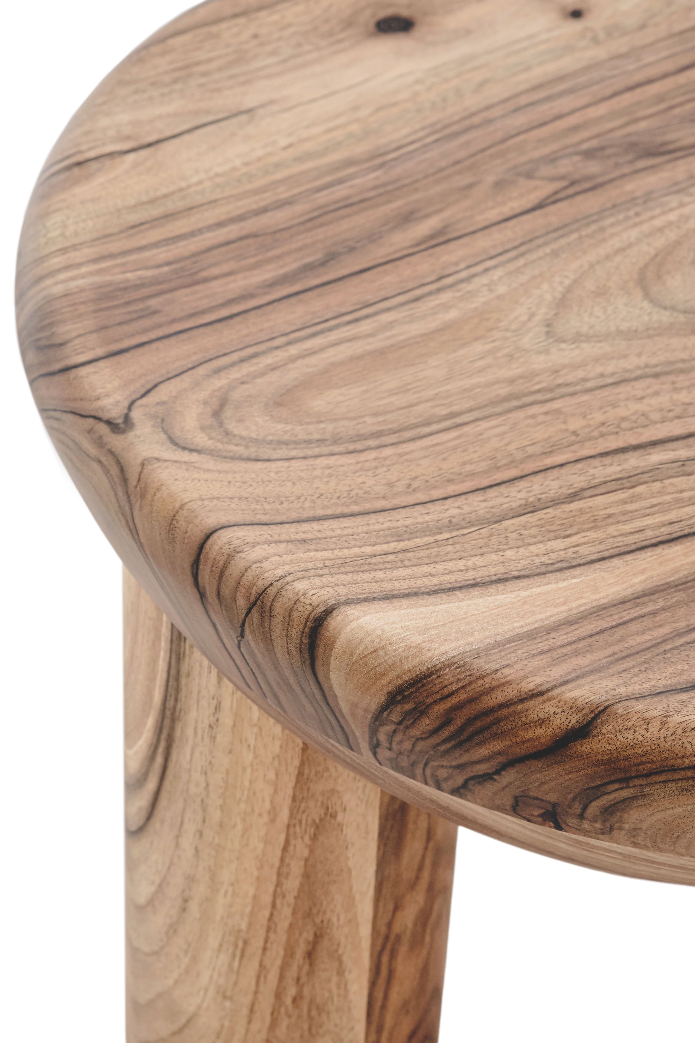 Noom Freyja Modern Coffee Table - Mid-Century Design Living Room Furniture for Small Spaces | Perfect for Apartments, Condos & Cozy Homes