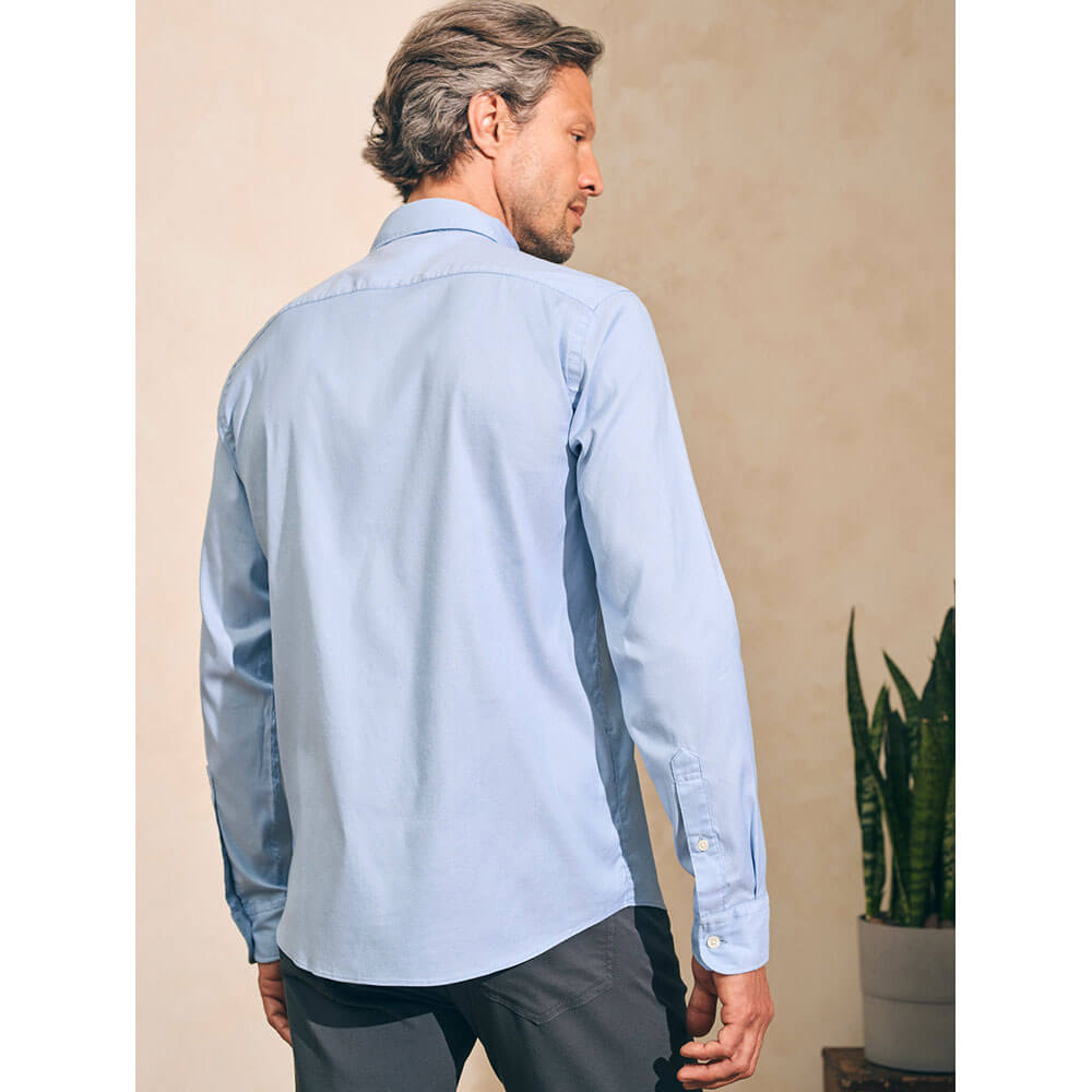 Faherty Men's Movement Sport Shirt - Breathable Performance Shirt for Golf & Travel, Lightweight Quick-Dry Button Down in Atlantic Sky Blue | Perfect for Outdoor Activities & Casual Wear