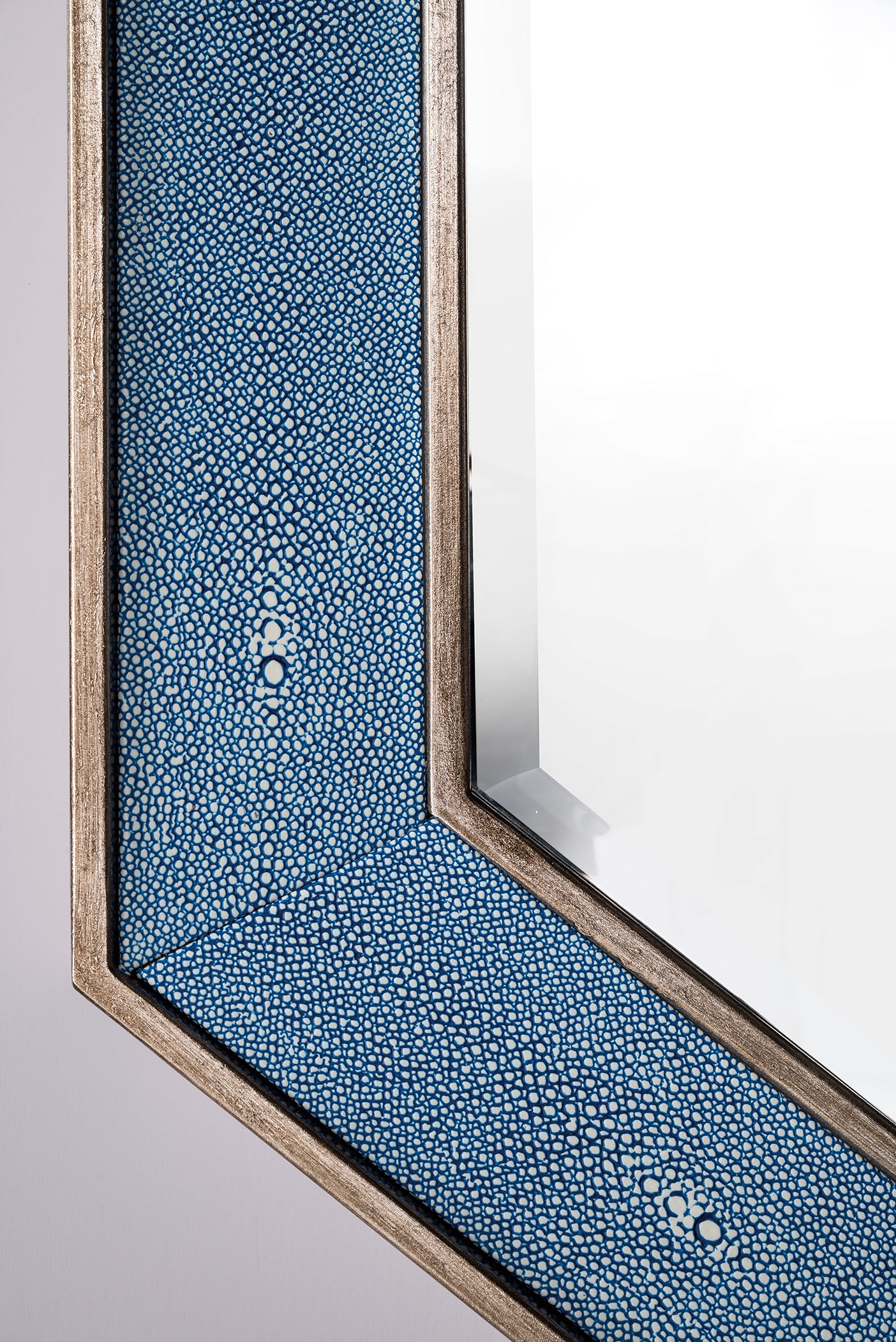 Tangent 30 Mirror in Silver with Delft Blue Design - Elegant Wall Decor for Living Room, Bedroom, or Entryway