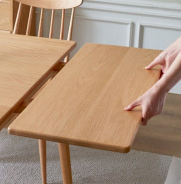 Solid Oak Wood Extendable Dining Table - Expandable Large Tabletop for Family Gatherings & Dinner Parties | Perfect for Small Spaces & Entertaining Guests