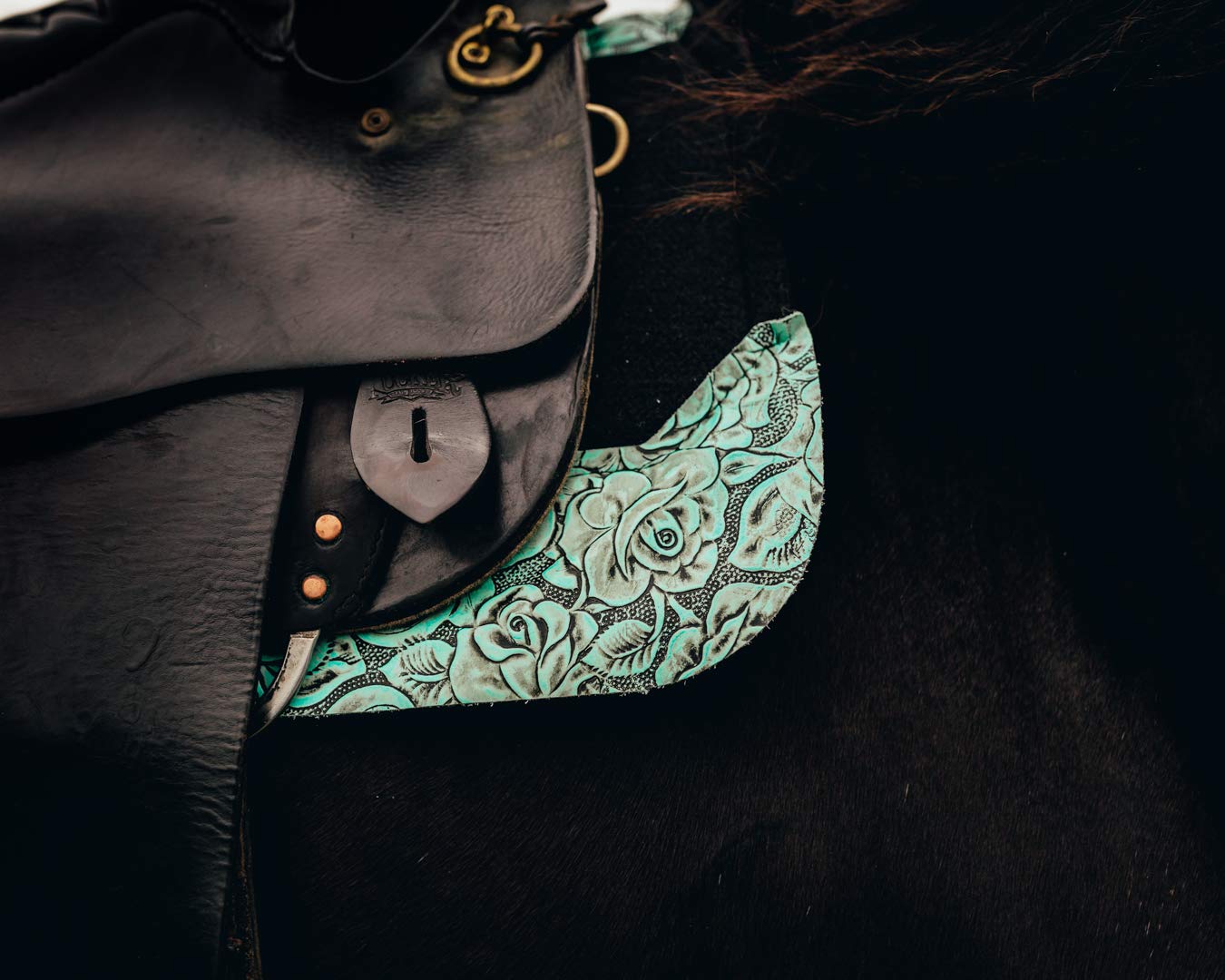 Impact Gel Contour Saddle Pad with Teal Floral Leather - Shock Absorbing Horse Riding Pad for Equestrian Comfort - Perfect for Trail Riding, Dressage & Show Jumping