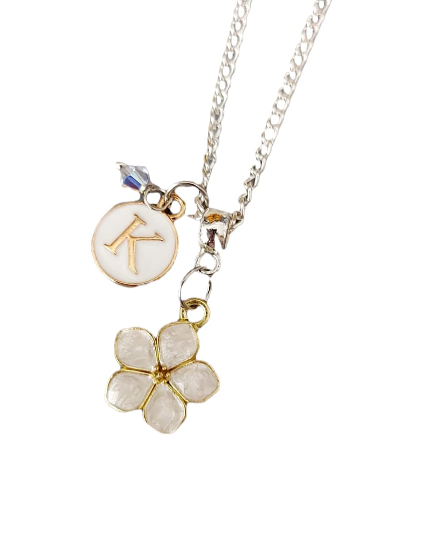 Handmade Pearl Flower Necklace with Crystal - Elegant Gift for Women