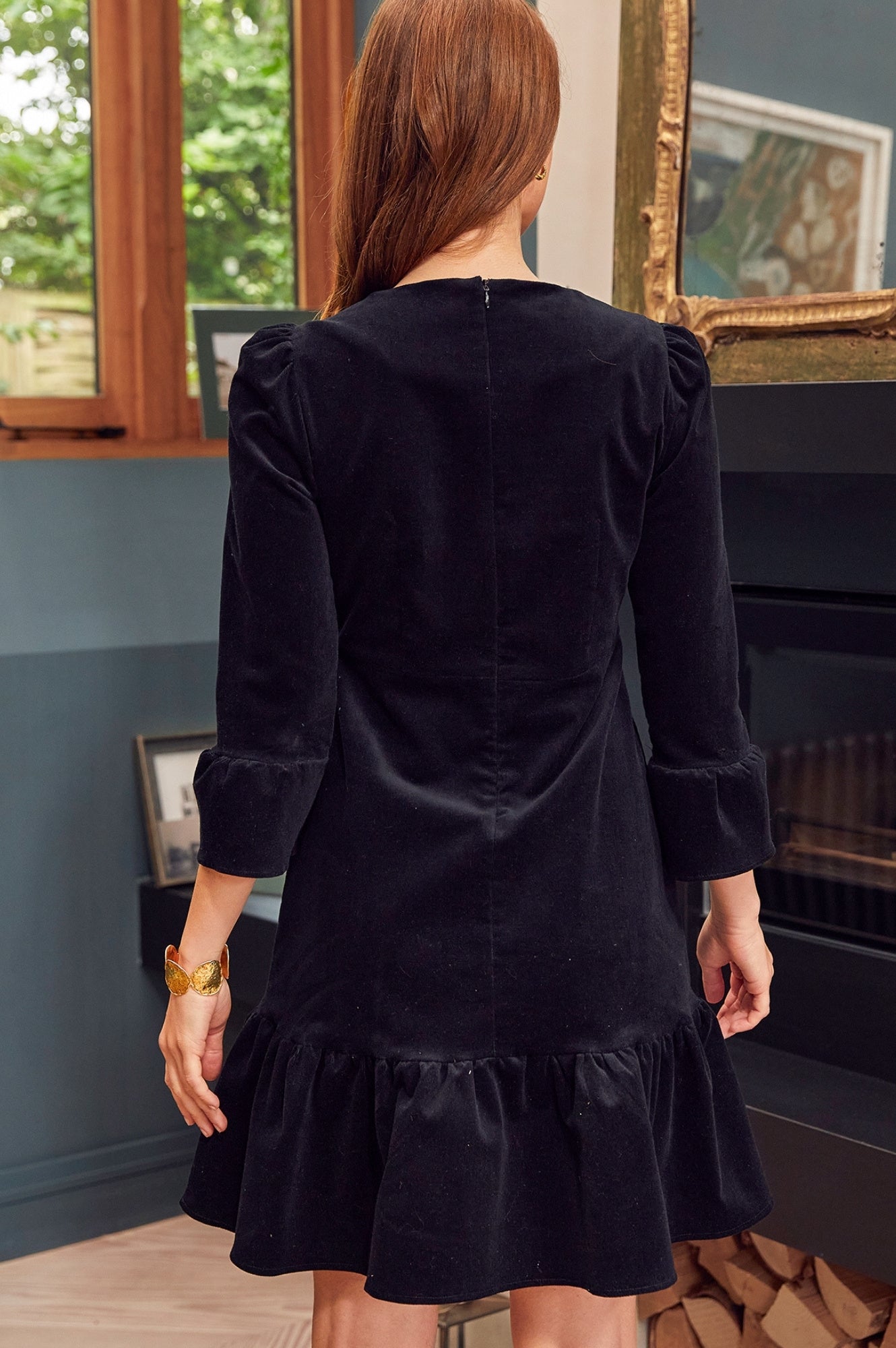 Victoria Women's Short Sleeve Stretch Corduroy Dress in Black - Perfect for Casual Outings, Office Wear & Fall Fashion