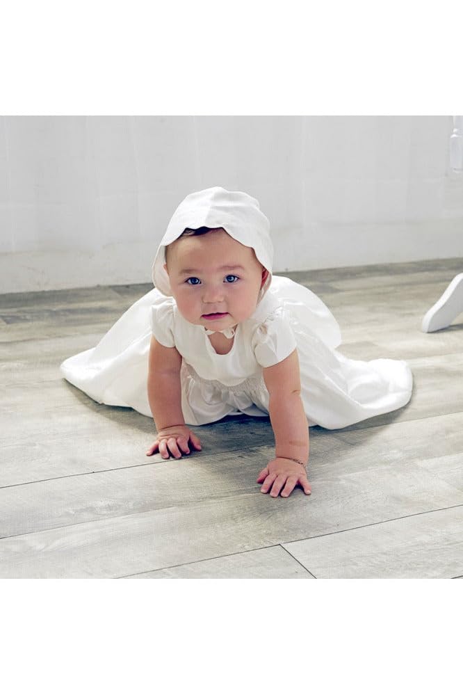 Elegant Baby Girl Scallop Christening Gown with Matching Bonnet - Perfect for Baptism, Christening & Special Occasions