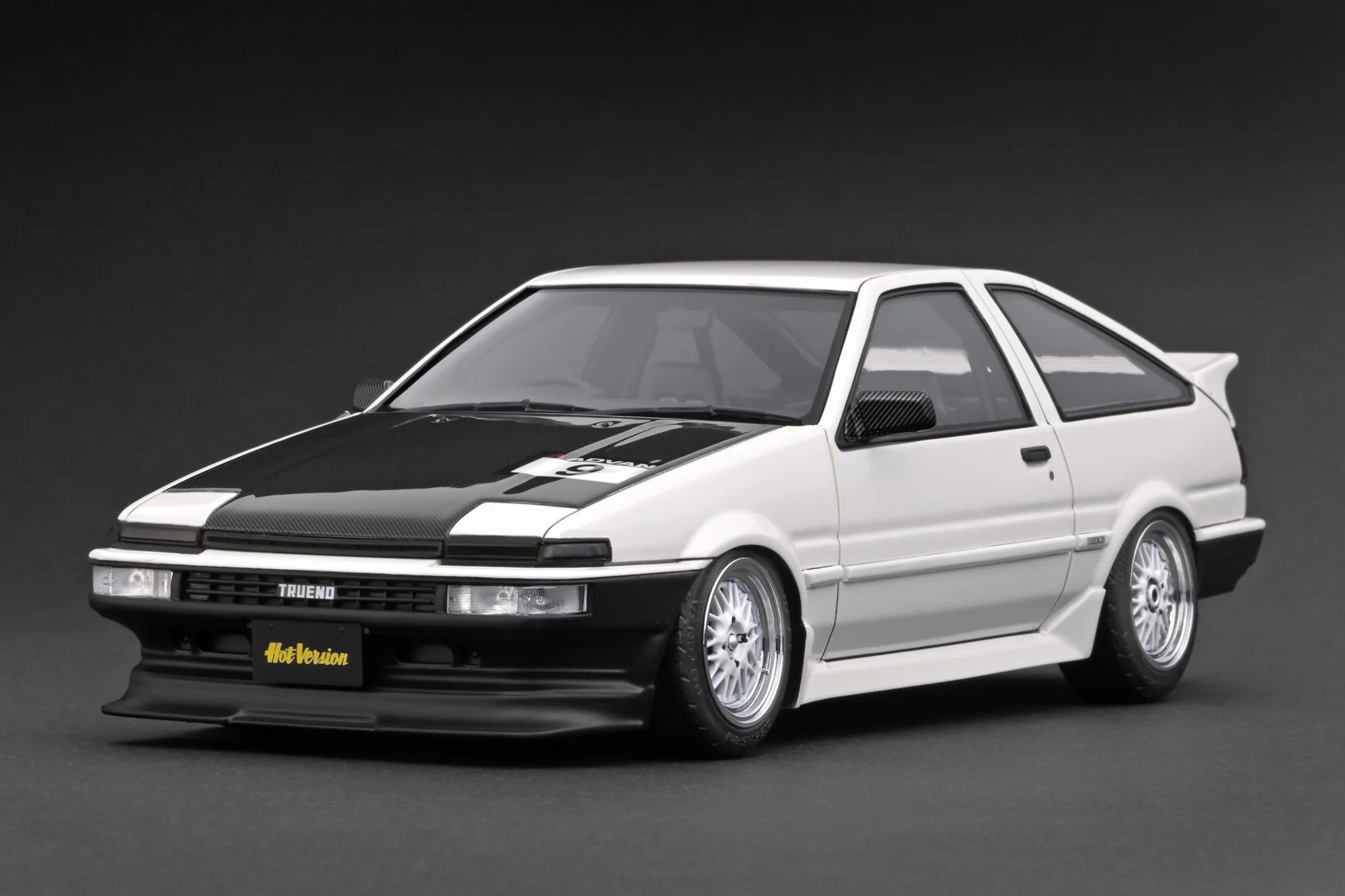 1:18 Scale Toyota Sprinter Trueno AE86 3DR TK Street Early Version White Diecast Model Car - Perfect for Collectors, Anime Fans, and Initial D Enthusiasts