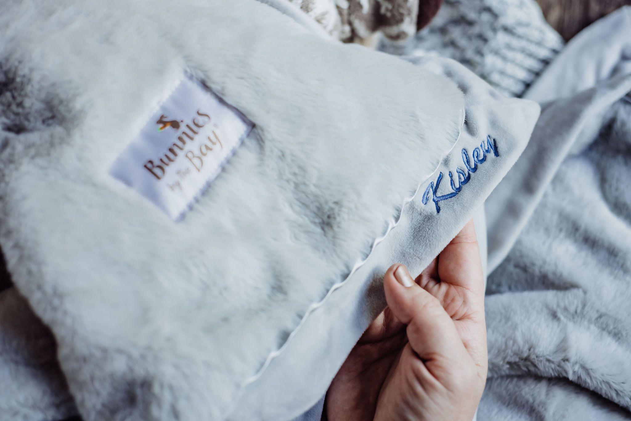 Big Cozy Nibble Fur Blanket - Soft Gray Plush Throw 50x60 Inches - Perfect for Couch, Bed & Winter Snuggling
