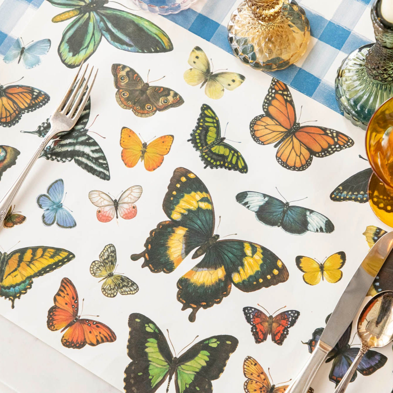 Butterfly Flight Placemat - Non-Slip Waterproof Table Mat for Dining, Kitchen, and Outdoor Picnics - Elegant Butterfly Design Home Decor
