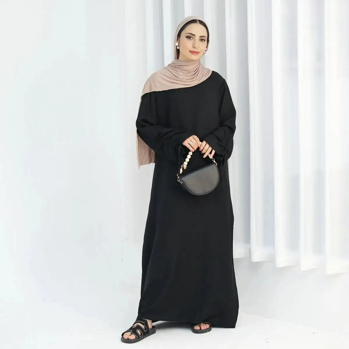 Elegant Strapped Cuff Abaya Dress for Women - Modest Islamic Fashion - Perfect for Prayer, Eid, and Special Occasions
