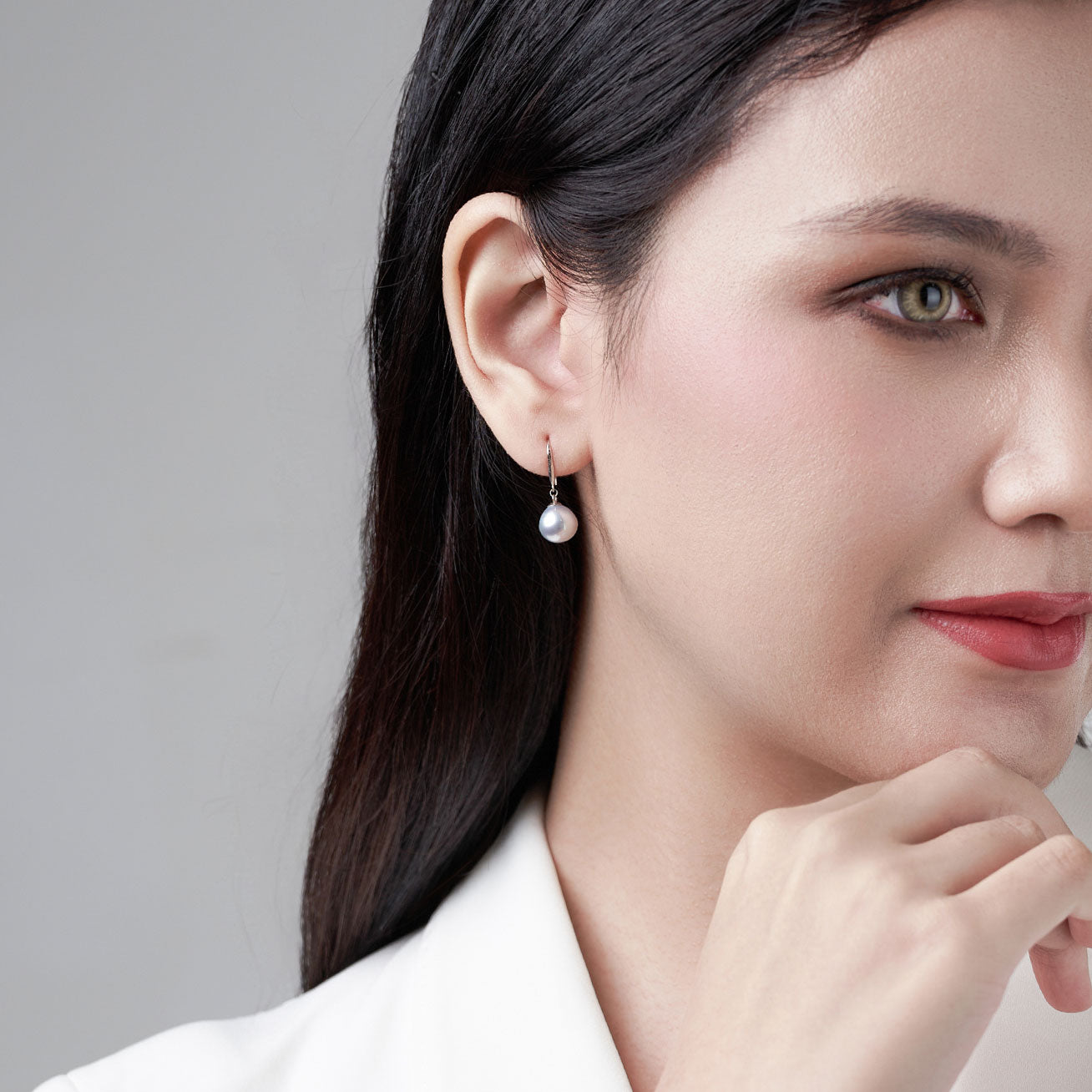 18K Gold Silver Blue Akoya Pearl Stud Earrings - Hypoallergenic Luxury Jewelry Gift for Women - Perfect for Weddings, Parties & Special Occasions