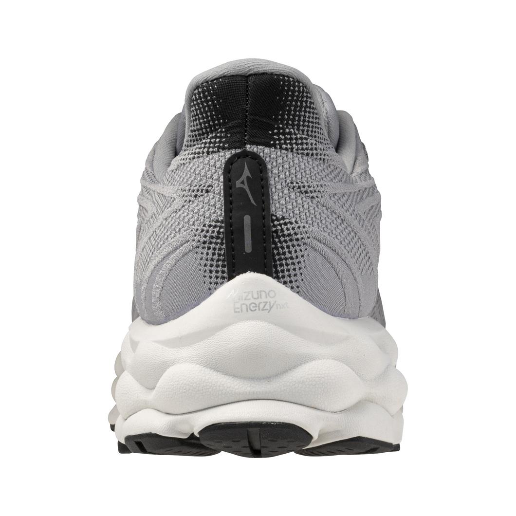 Nike Men's Wave Sky 8 Running Shoes - Lightweight Cushioned Sneakers for Jogging, Gym Workouts & Daily Walking