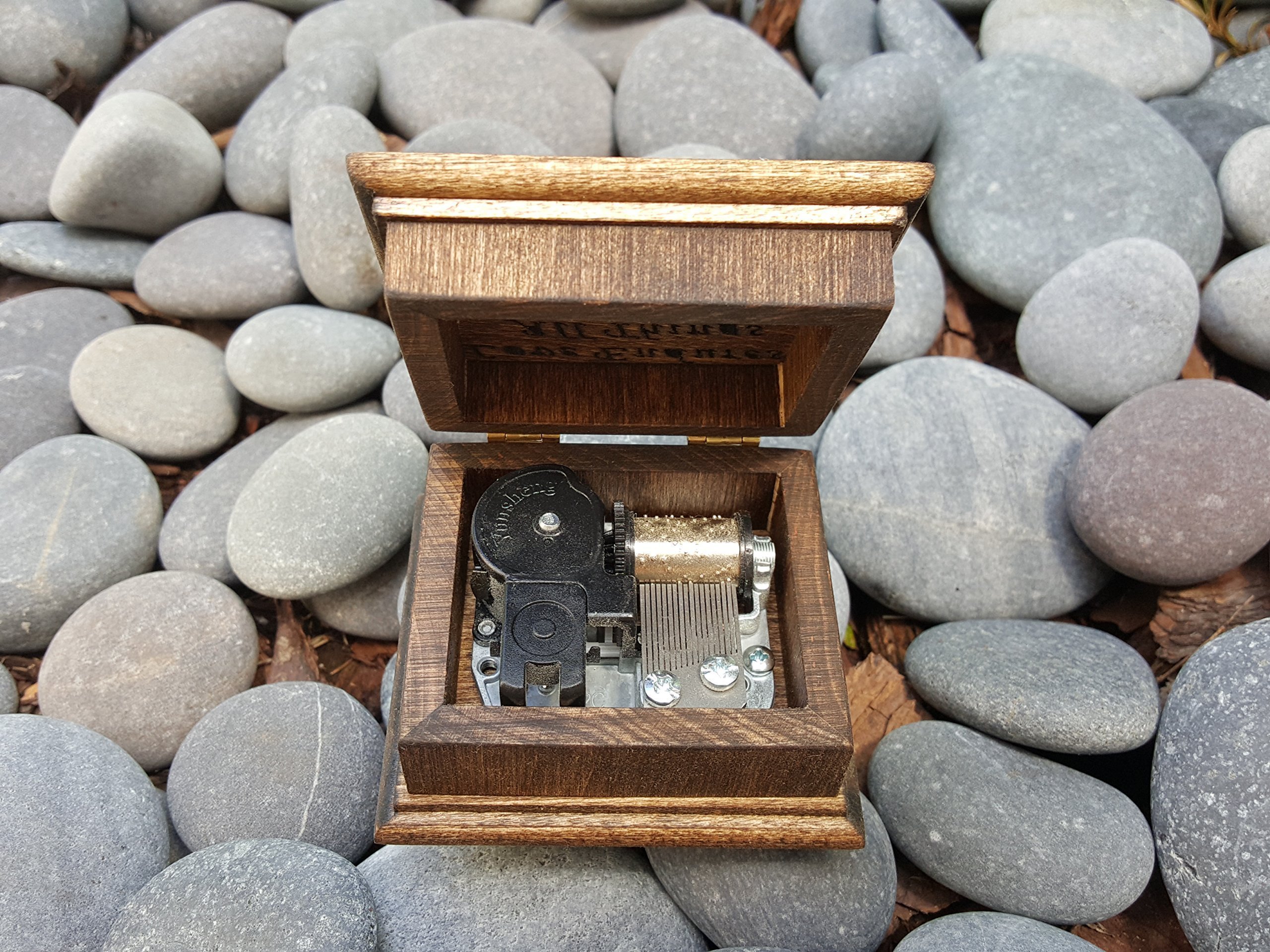 Custom Handmade Music Box with Sunflower Design - Personalized Gift for Mom, Mother's Day, Birthday & Special Occasions - Perfect for Home Decor, Wedding Favors & Keepsake Memories