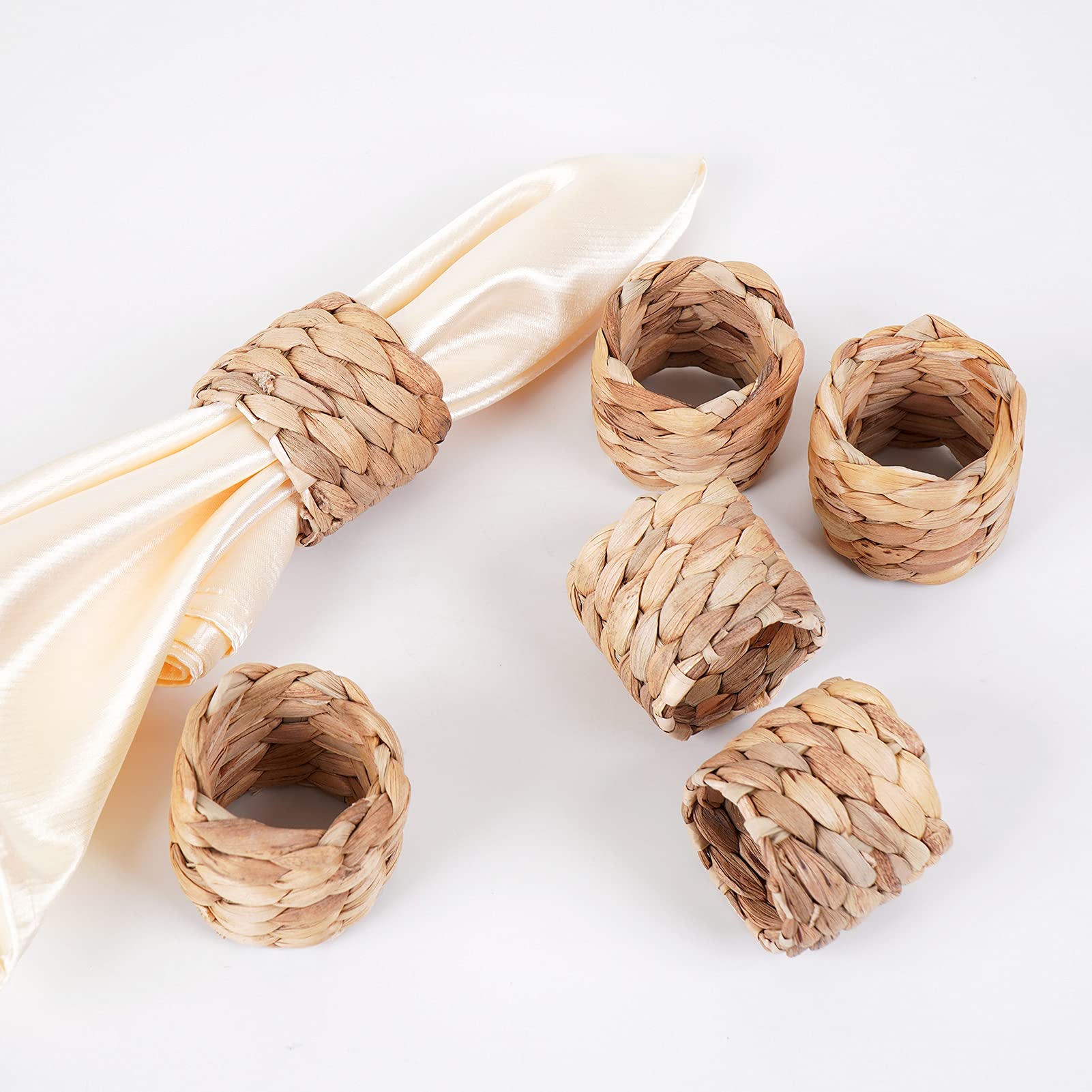 Elegant Set of 6 Handmade Water Hyacinth Napkin Rings - Fall Farmhouse Table Decor for Thanksgiving, Christmas & Weddings - Perfect for Holiday Dining & Special Occasion Table Settings
