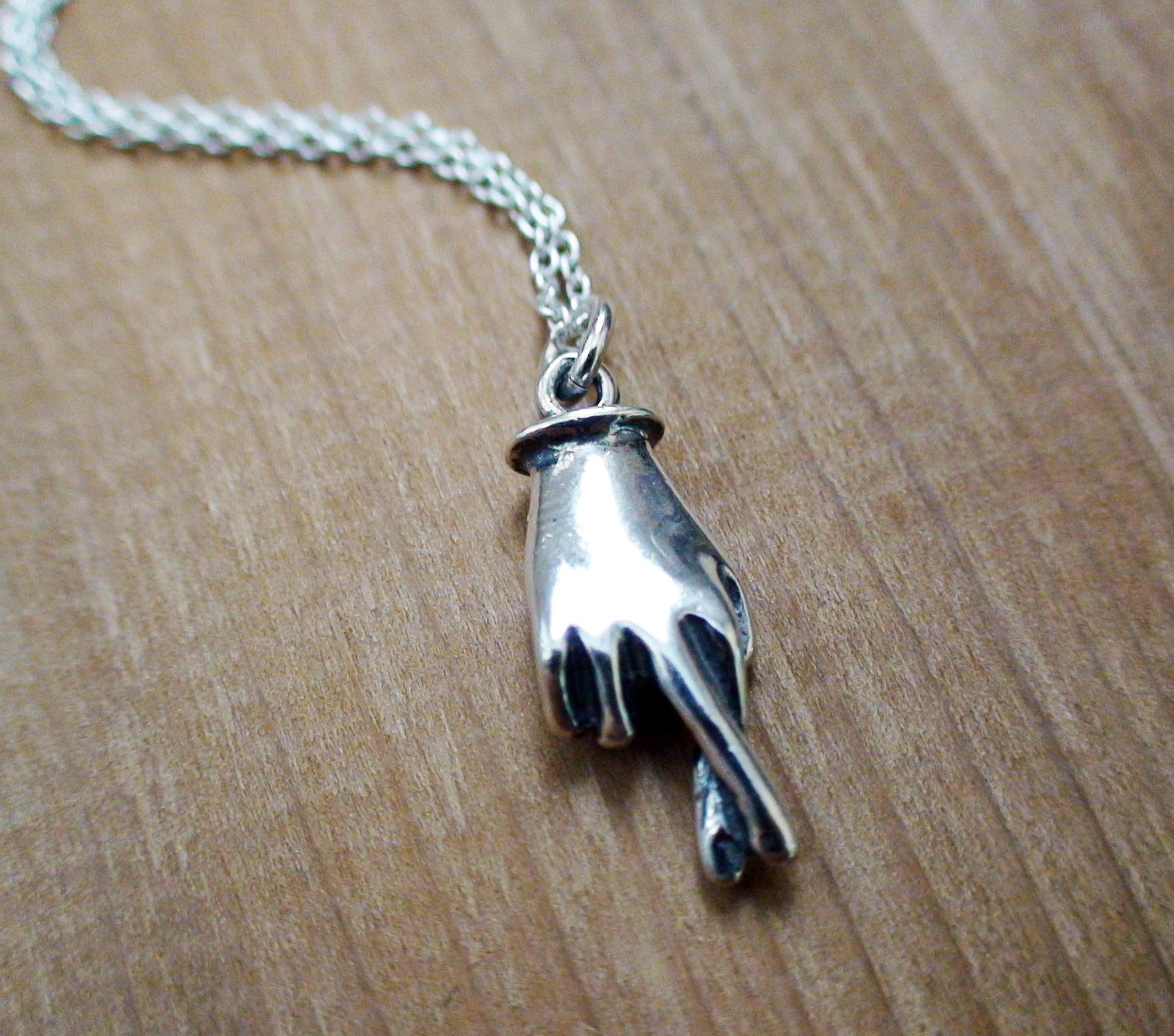 FashionJunkie4Life Unique Sterling Silver Pendant Necklace for Women - 18