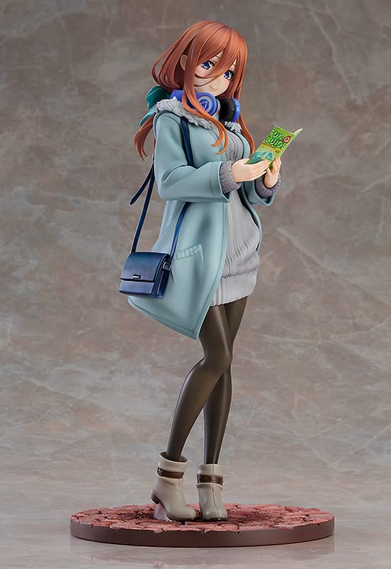 Good Smile Company The Quintessential Quintuplets Miku Nakano Date Style 1/6 Scale PVC Anime Figure - Perfect for Anime Collectors & Home Display
