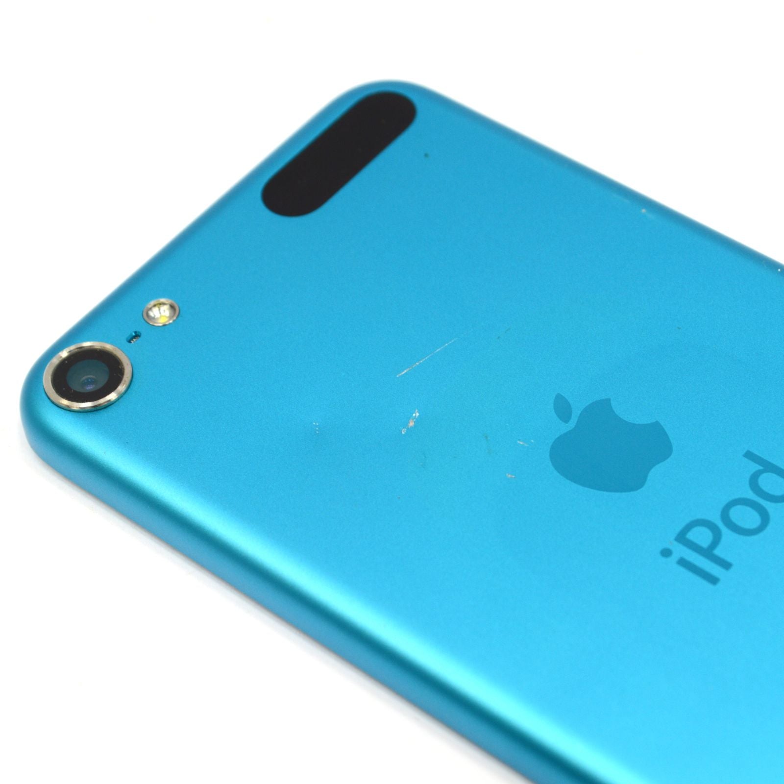 Refurbished Apple iPod Touch 5th Gen 32GB - White & Blue (Model A1421, MD717LL/A) - Perfect for Music, Gaming & Entertainment on the Go
