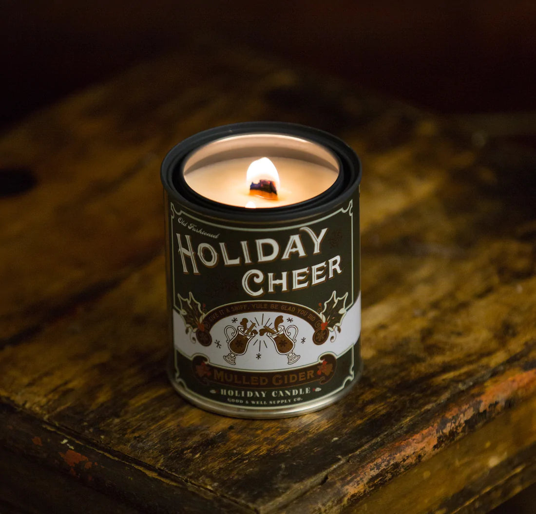 Festive Holiday Cheer Mulled Cider Scented Candle - Warm Spiced Apple Aroma for Christmas Decorations, Cozy Home Ambience & Gift Giving