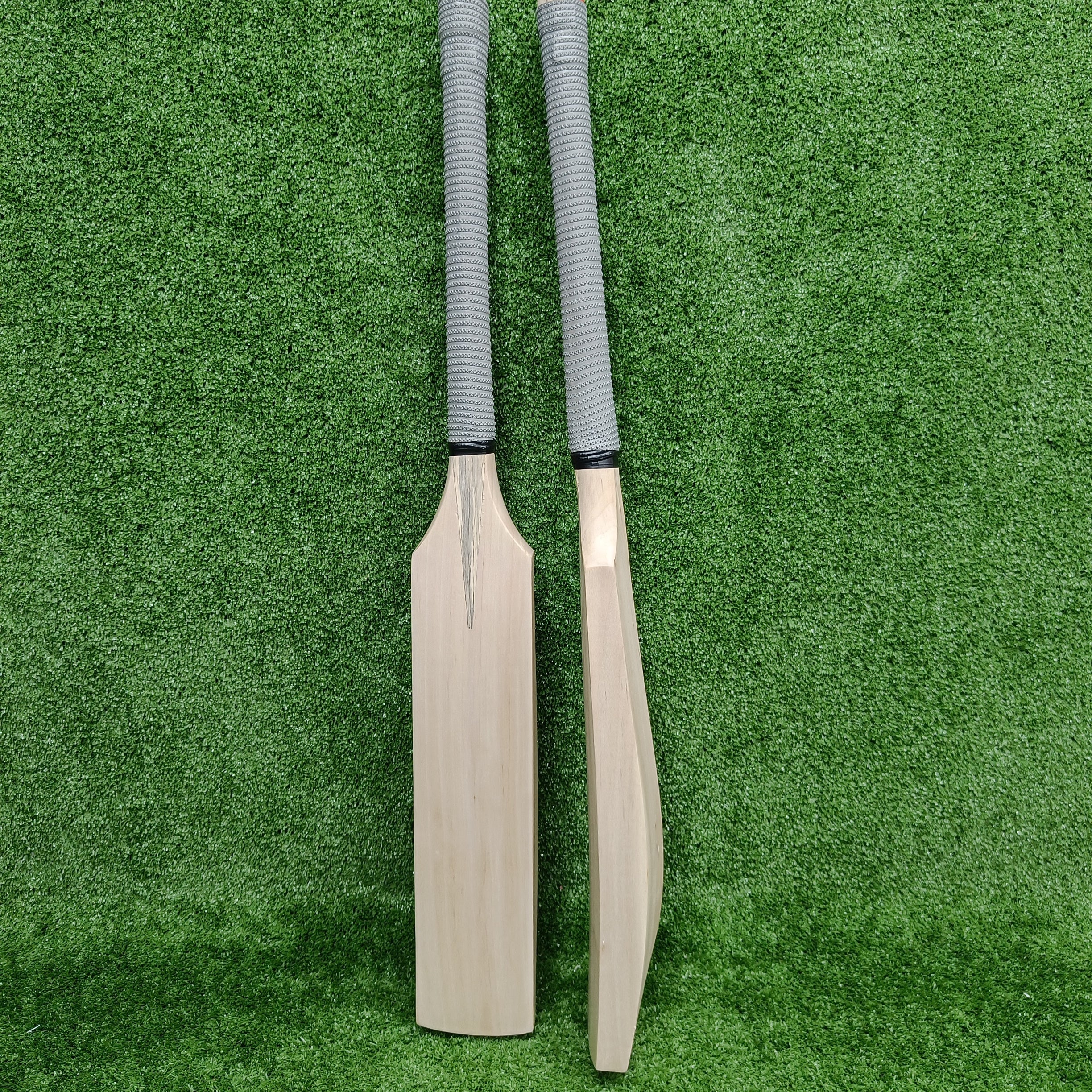 Premium Raydn Mongoose Kashmir Willow Adult Cricket Bat - Lightweight & Durable for Professional Matches & Practice Sessions