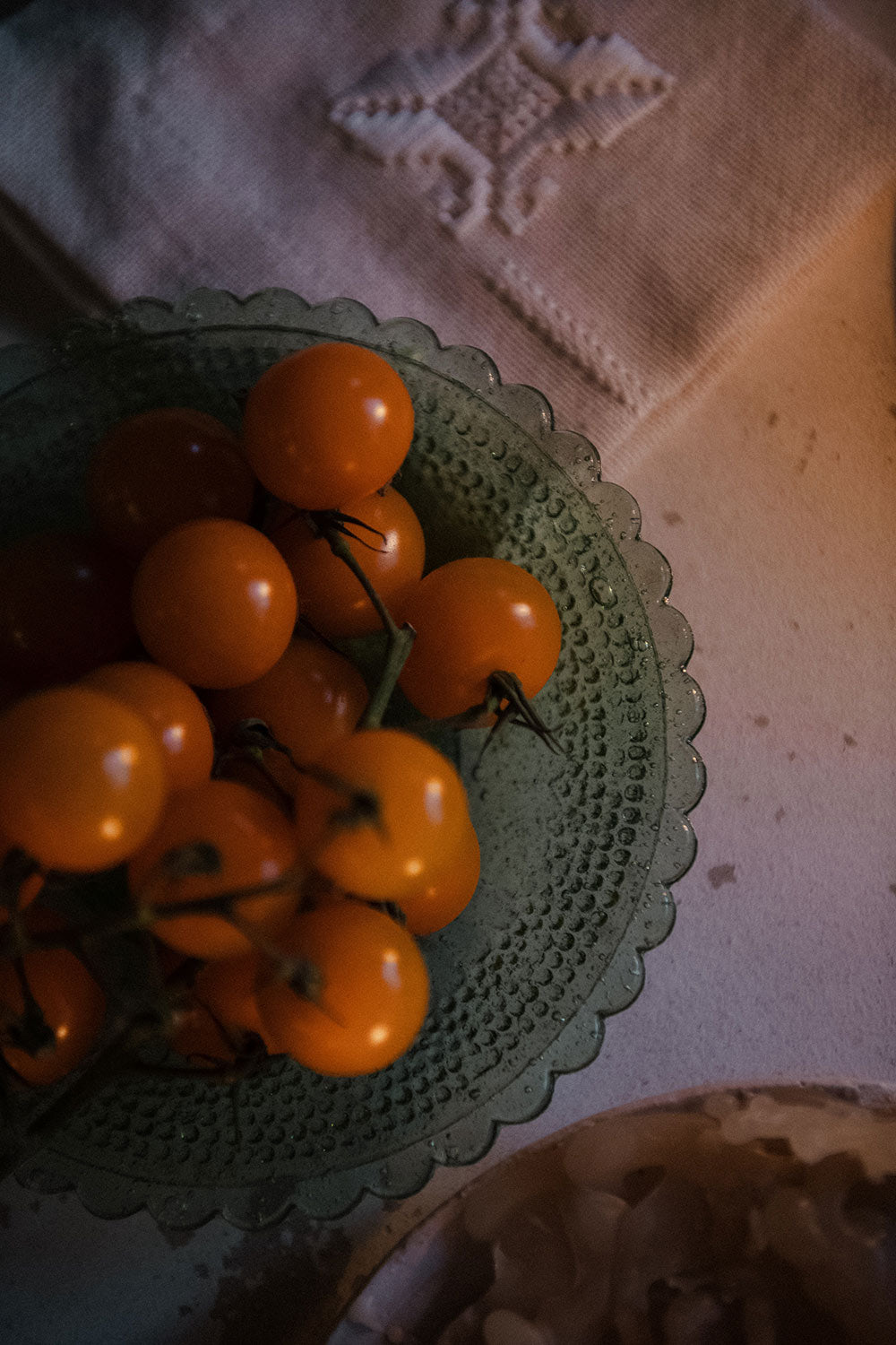 Eco-Friendly Hand Pressed Recycled Glass Plate - Sustainable Dinnerware for Home, Parties & Gifts | Perfect for Dining, Entertaining & Decoration