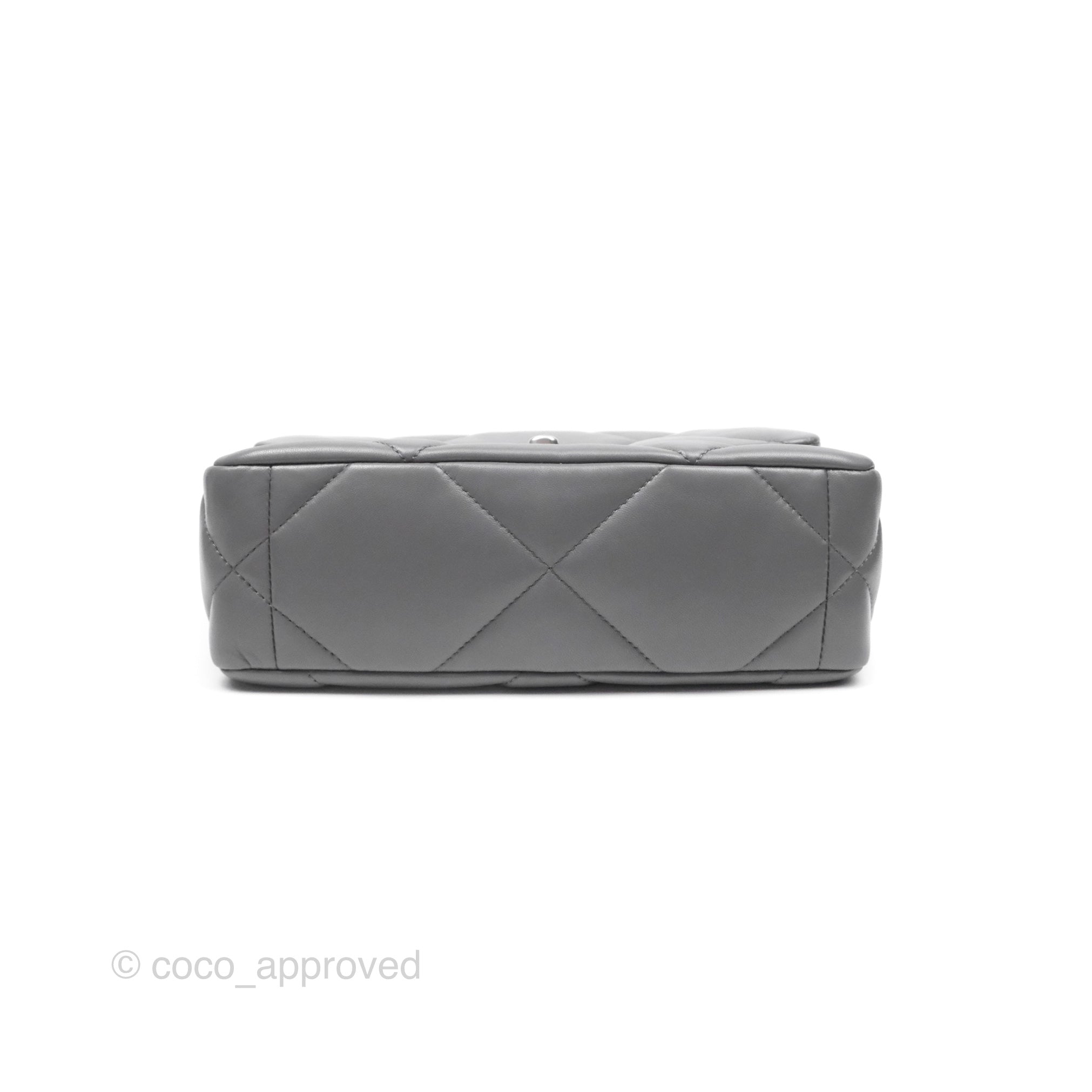 Chanel 19 Small Handbag in Dark Grey with Mixed Hardware - Luxury Crossbody Bag for Women, Perfect for Date Night & Evening Events