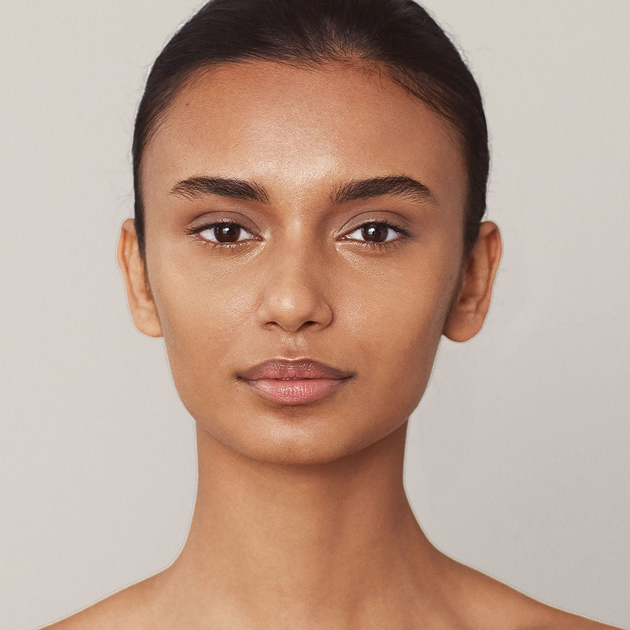 Best Invisible Touch Liquid Foundation - Lightweight, Full Coverage Makeup for Flawless Skin - Perfect for Daily Wear & Special Occasions