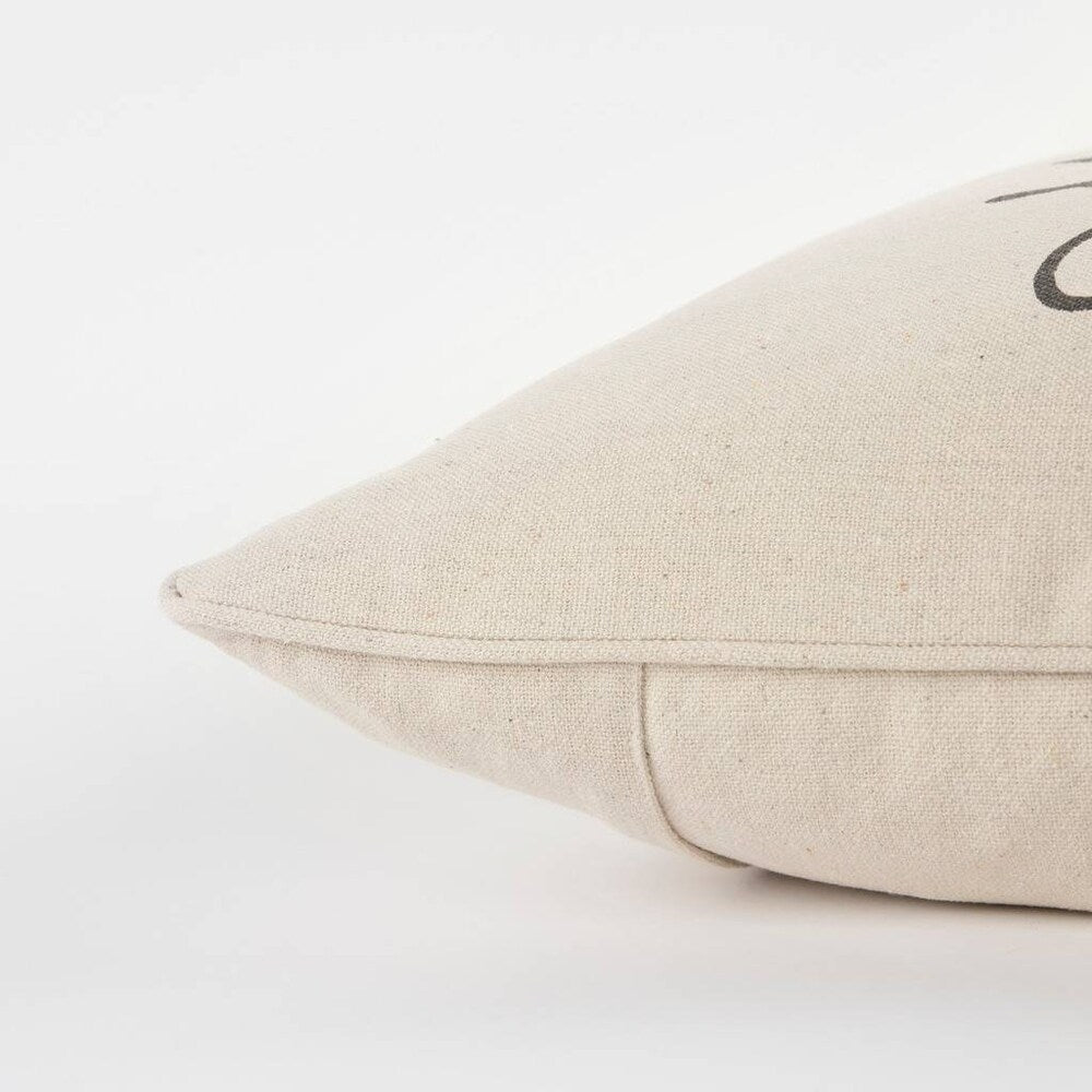 Festive Christmas Pillow Cover - Holiday Home Decor for Sofa, Bed & Couch - Merry Xmas Decorative Cushion Case for Living Room, Bedroom & Seasonal Celebrations