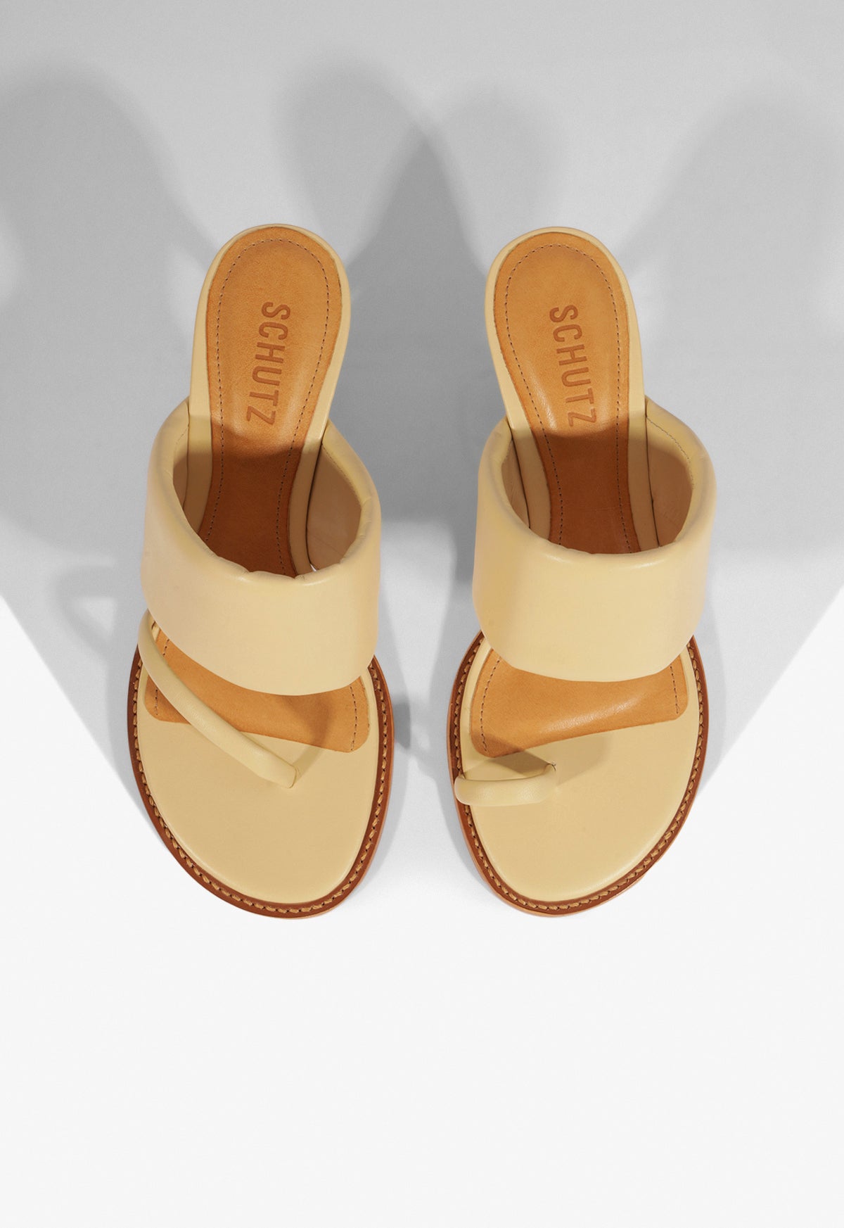 Alba Leather Sandal Women's Size 25 with Mid Heel (2.5