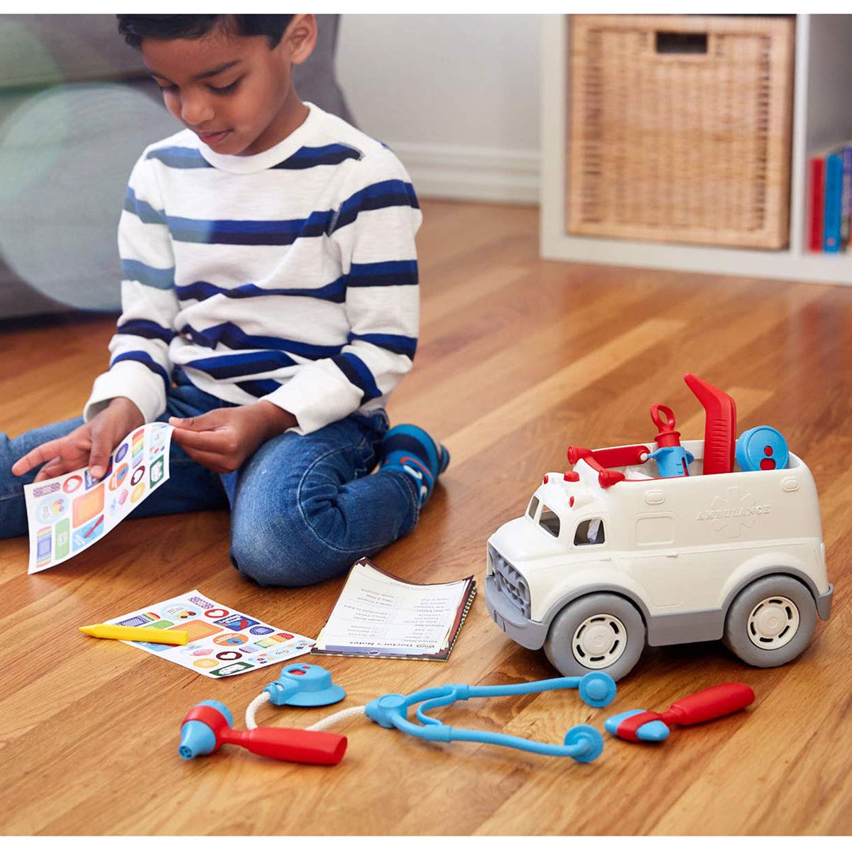 Green Toys Ambulance & Doctor's Kit - Eco-Friendly Toy Ambulance with Medical Playset for Kids | Pretend Play, Educational Gift for Toddlers & Preschoolers