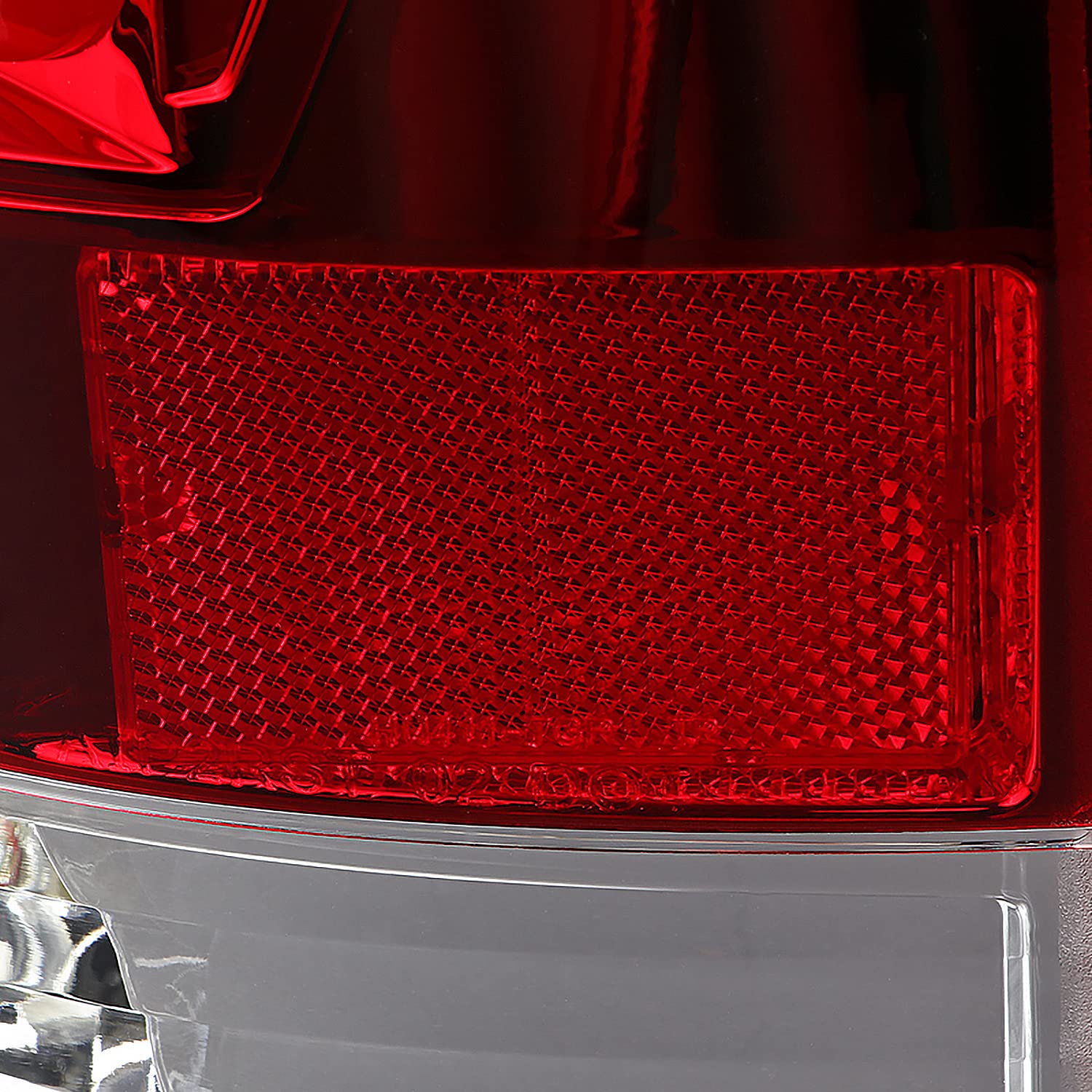 Spec-D Tuning Red LED Bar Tail Lights for 2002-2006 Dodge Ram 1500/2500/3500 - Left & Right Pair Assembly - Durable & Bright LED Brake Lights for Enhanced Night Visibility & Style Upgrade