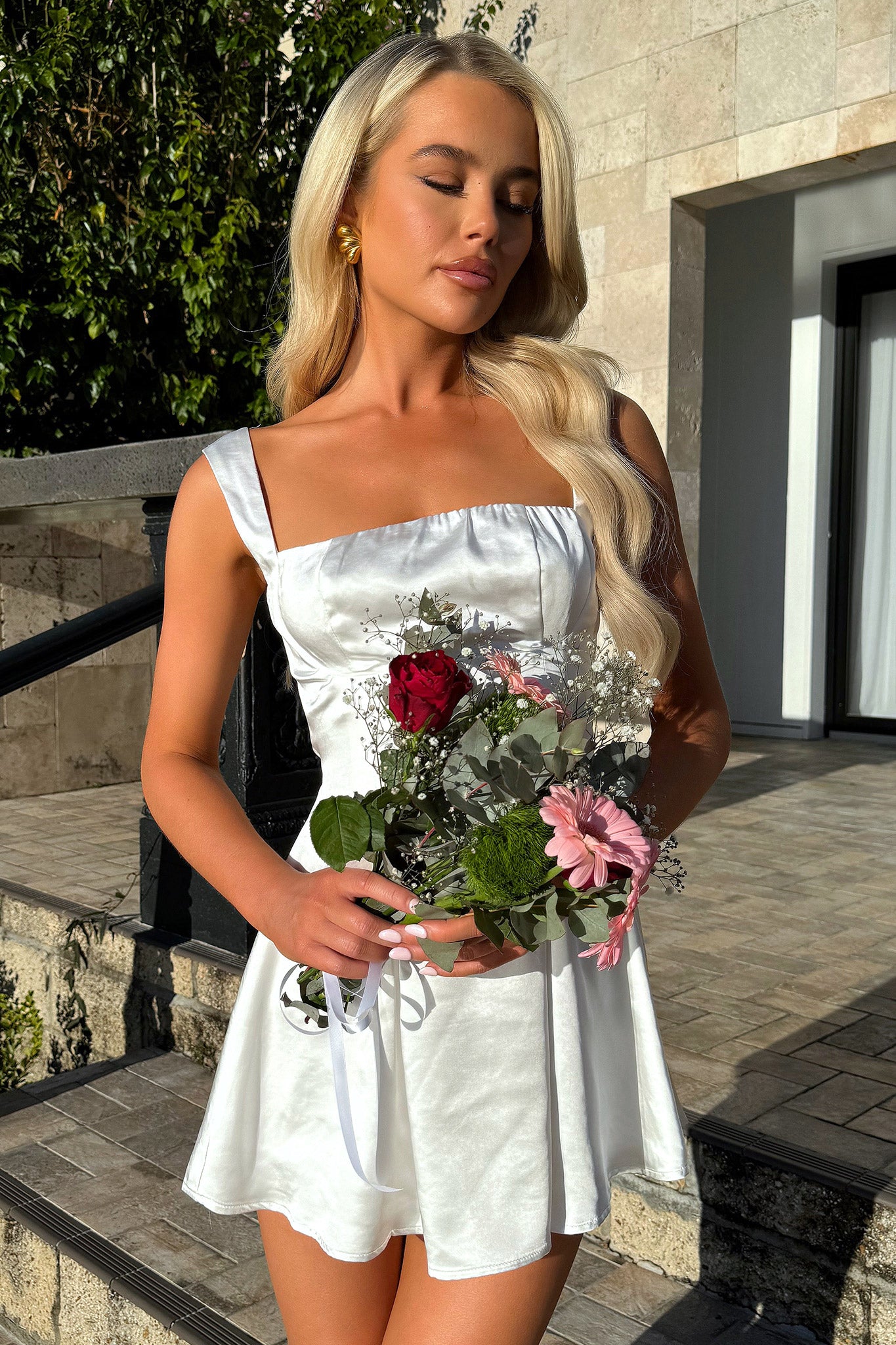 Edina Dress - Elegant White Women's Dress for Casual & Formal Occasions | Perfect for Parties, Weddings & Office Wear
