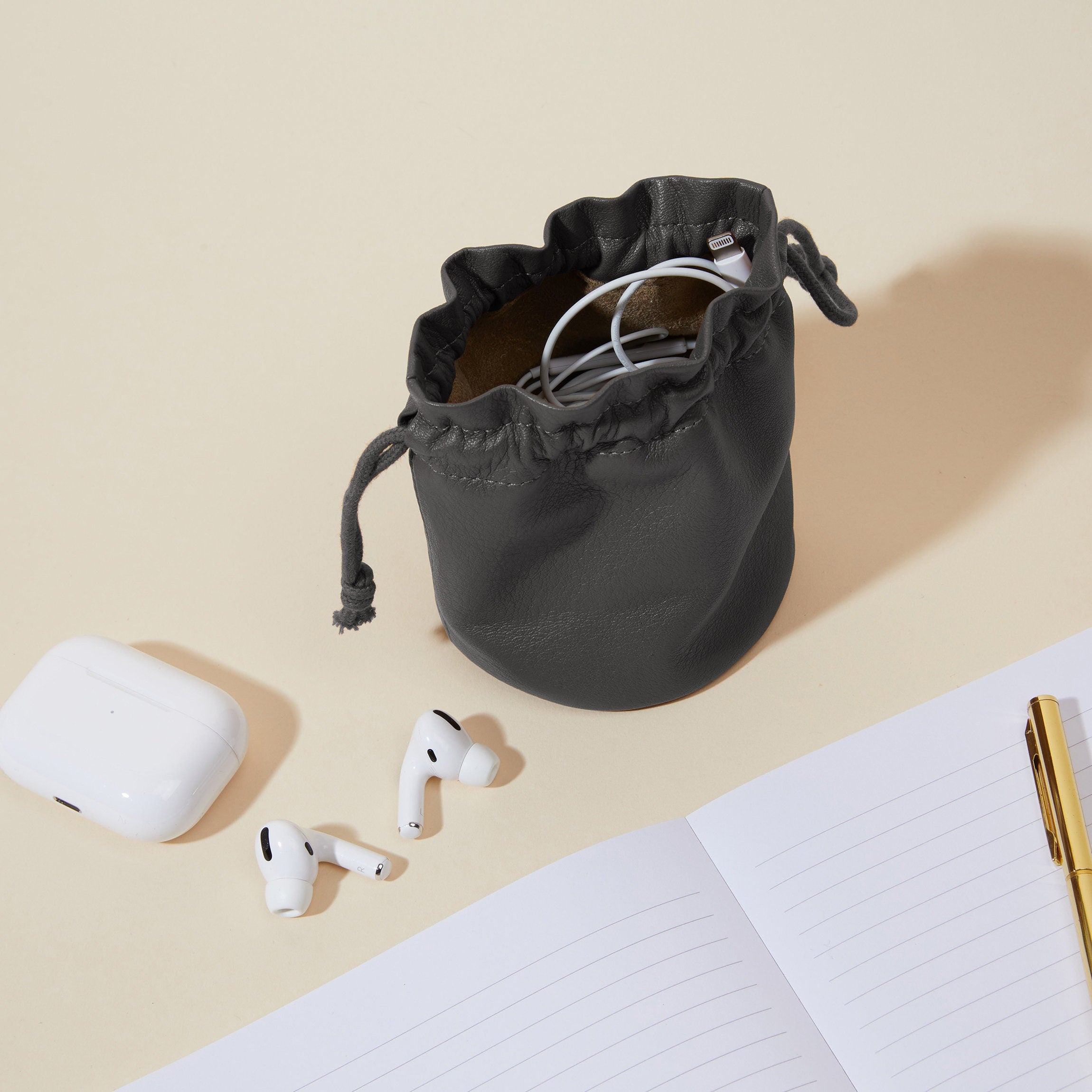Black Onyx Round Drawstring Pouch - Small Jewelry & Crystal Storage Bag for Travel, Gifts, and Organizing Stones