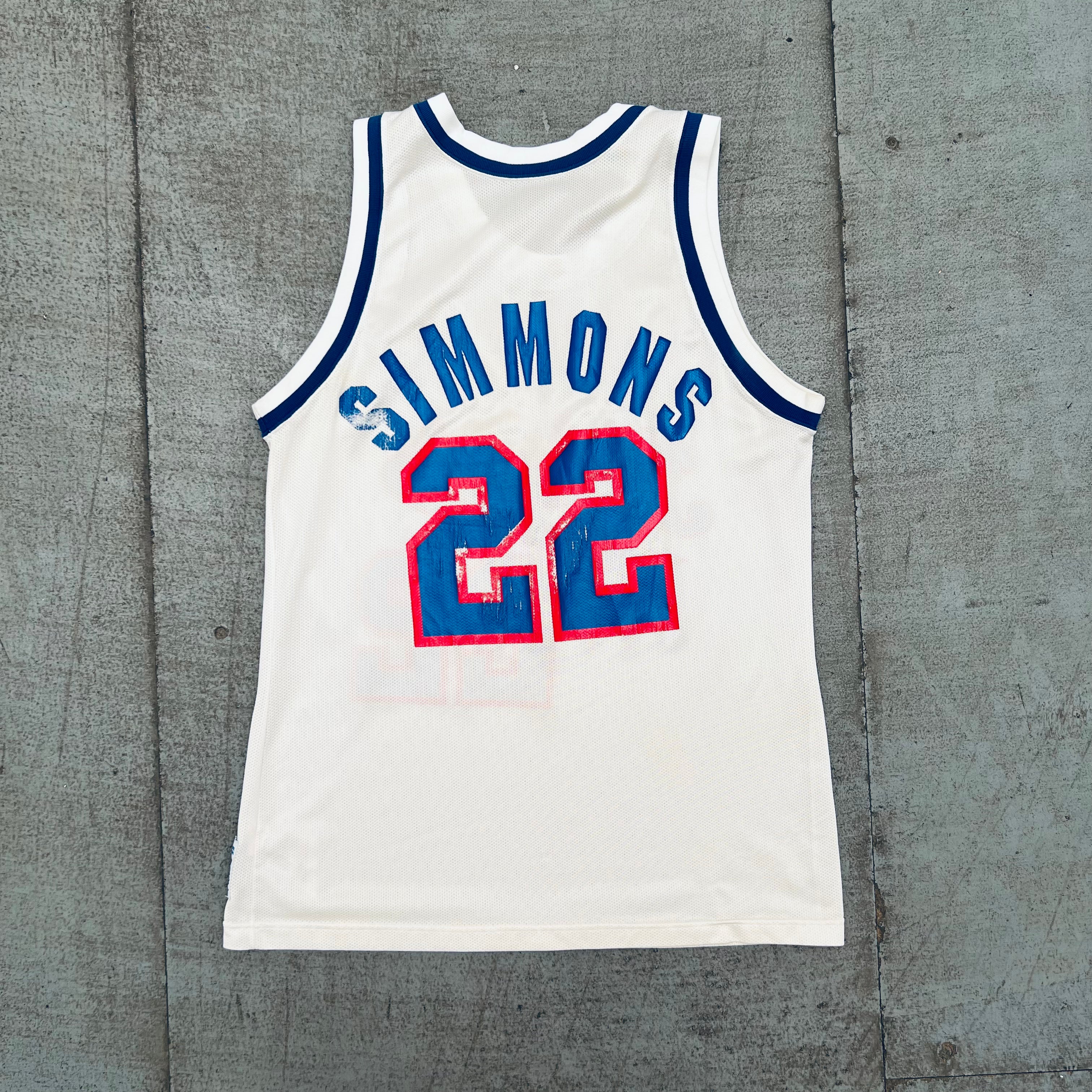 Sacramento Kings Lionel Simmons 1991-92 Rookie Champion Jersey Size S/M - Vintage NBA Basketball Jersey for Fans & Collectors - Perfect for Game Day, Cosplay, and Sports Memorabilia Display