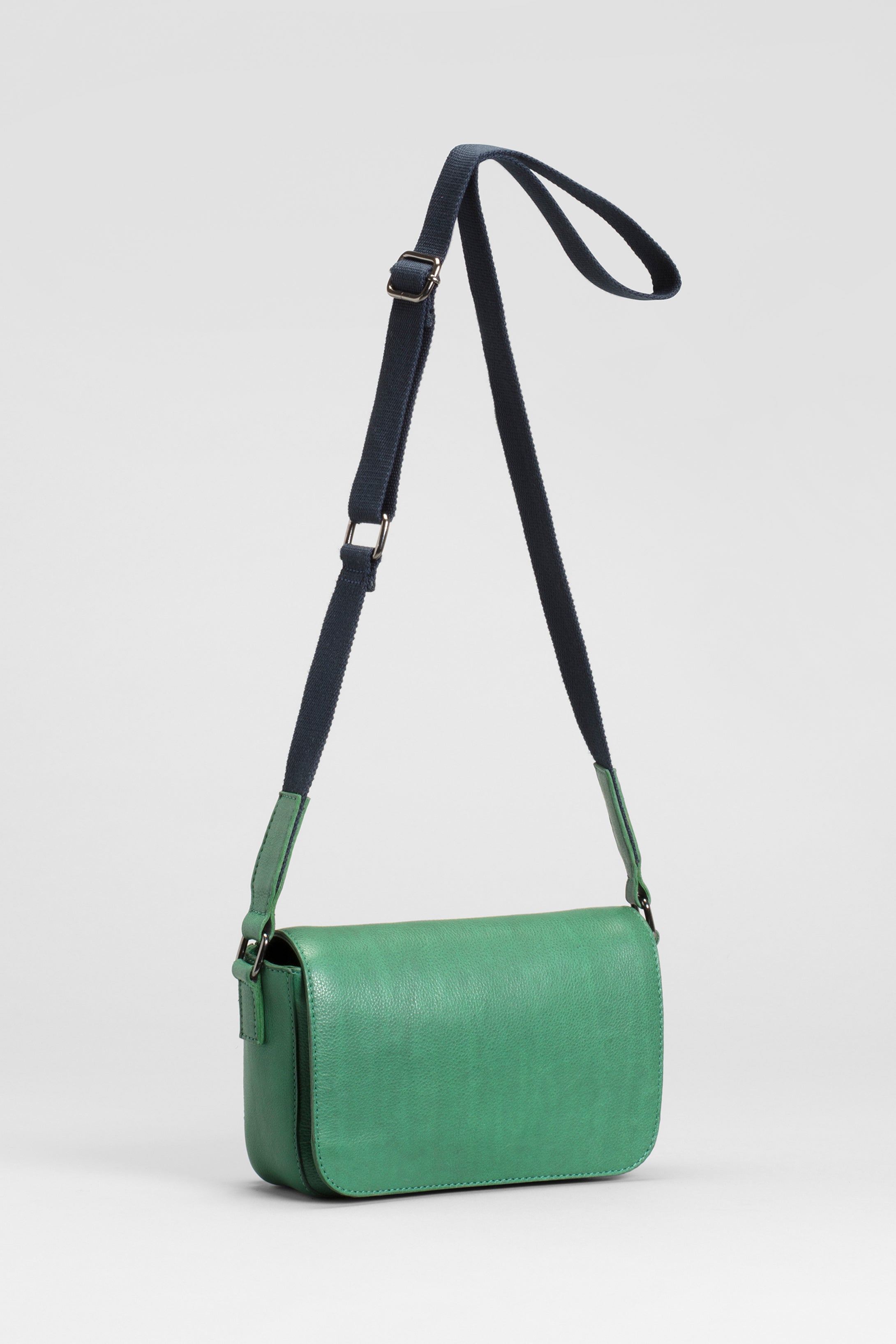 Kurer Bag - Stylish & Durable Crossbody Bag for Women & Men | Perfect for Travel, Work & Everyday Use