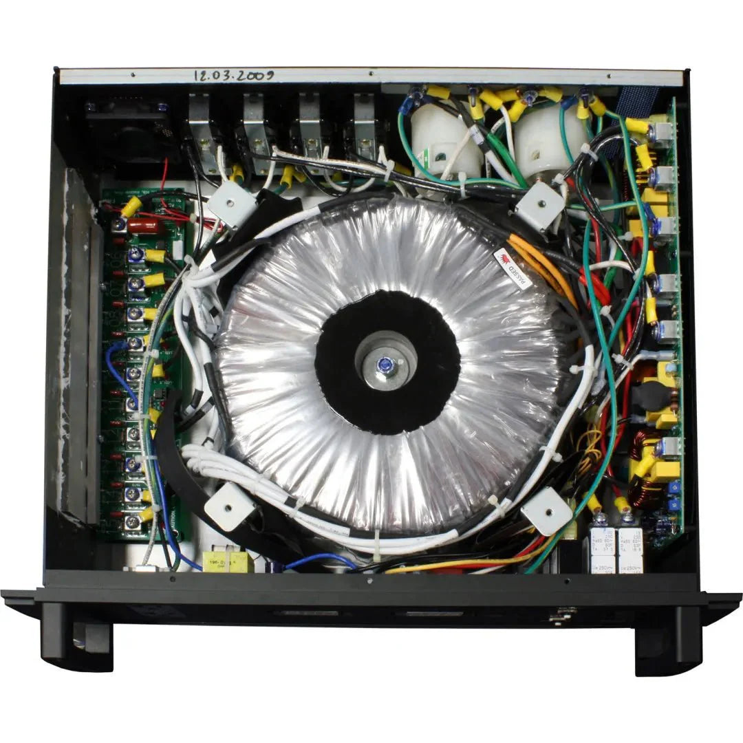 Furman P-3600 AR G Prestige Voltage Regulator & Power Conditioner - 15A Global Voltage Protection for Home Theater & Studio Equipment