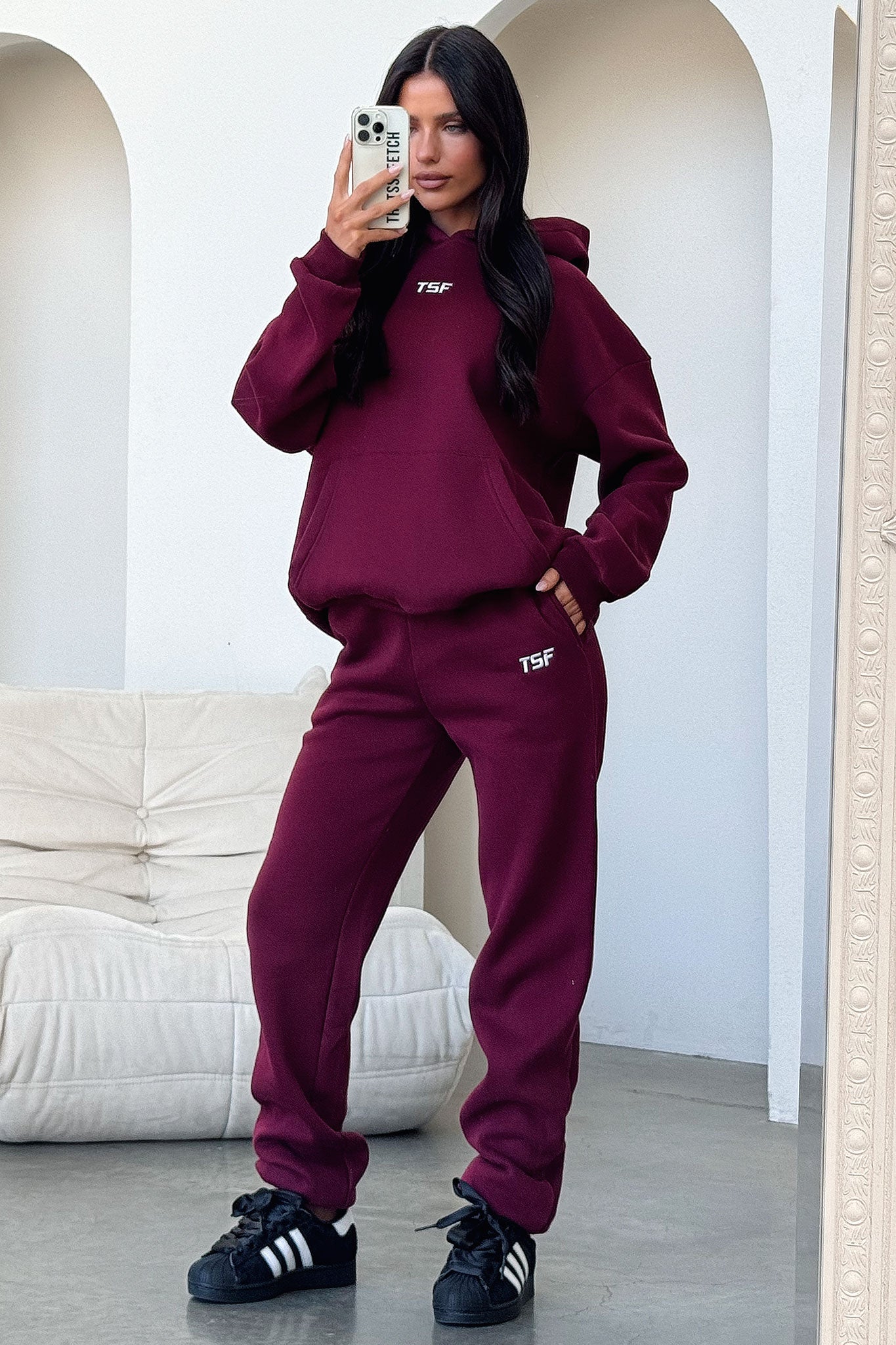 Kaztek Comfortable Sweatpants for Men & Women - Soft Maroon Joggers for Lounge, Gym & Casual Wear