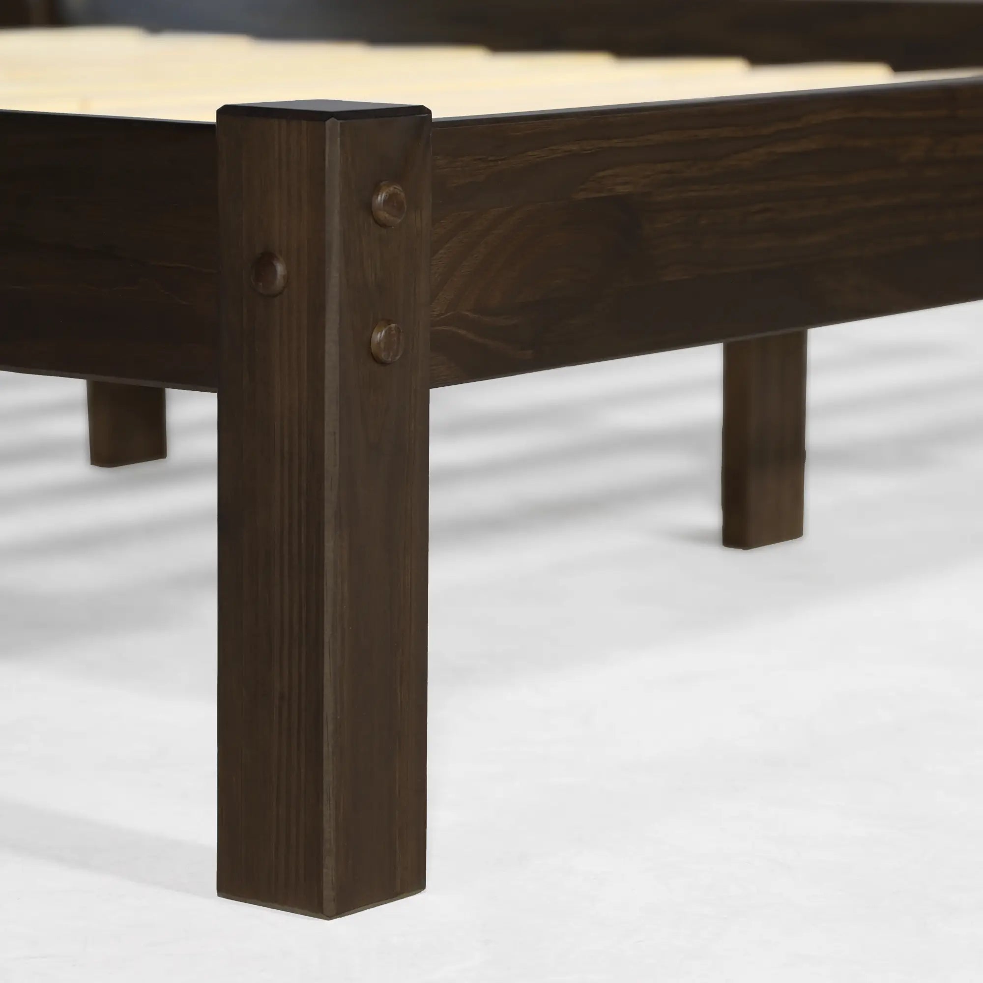 Shaker Panel Platform Bed Frame - Solid Wood Queen Size Bed with Storage, Modern Minimalist Design for Bedroom - Perfect for Small Spaces, Guest Rooms & Apartments