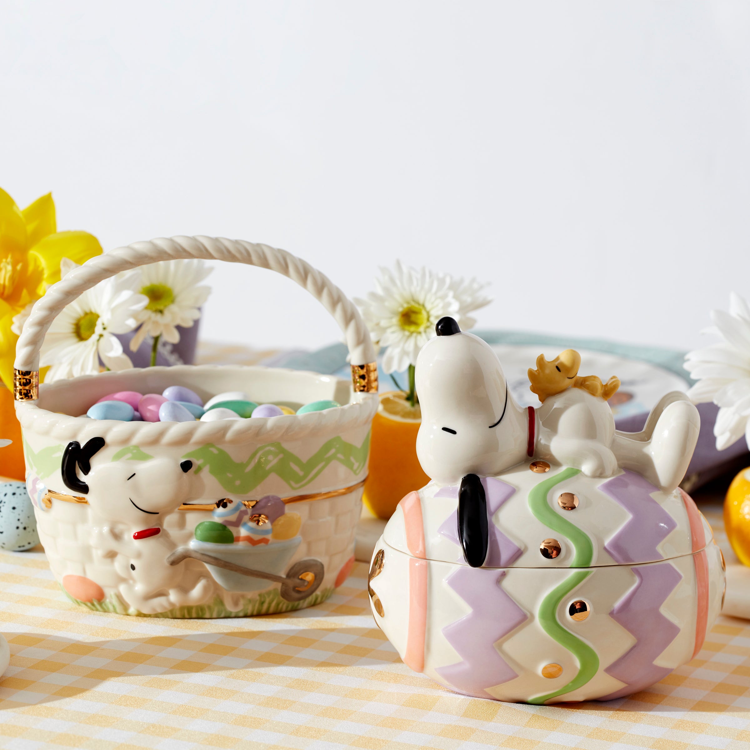 Snoopy Easter Basket Set - Adorable Peanuts Themed Gift for Kids & Adults - Perfect for Easter Egg Hunts, Party Favors, and Spring Decorations