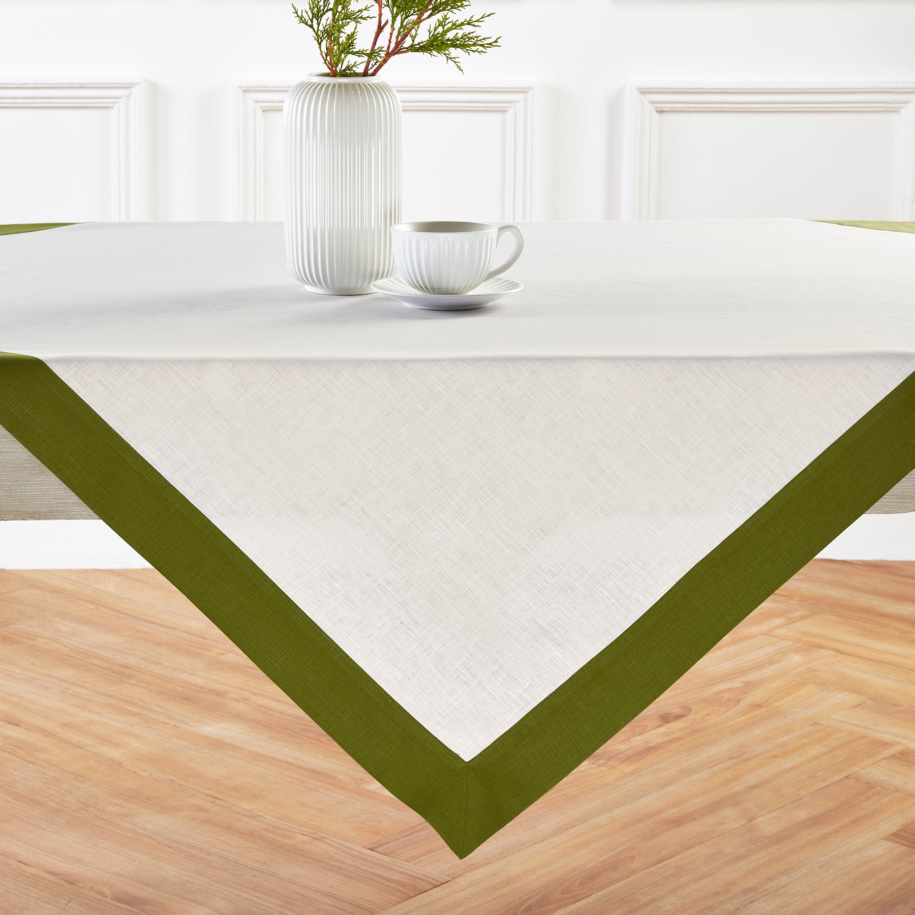 Contempo Modern Decorative Table Throw - Stylish & Soft Table Cover for Dining Room, Living Room, or Outdoor Patio - Perfect for Home Decor, Parties, and Special Occasions