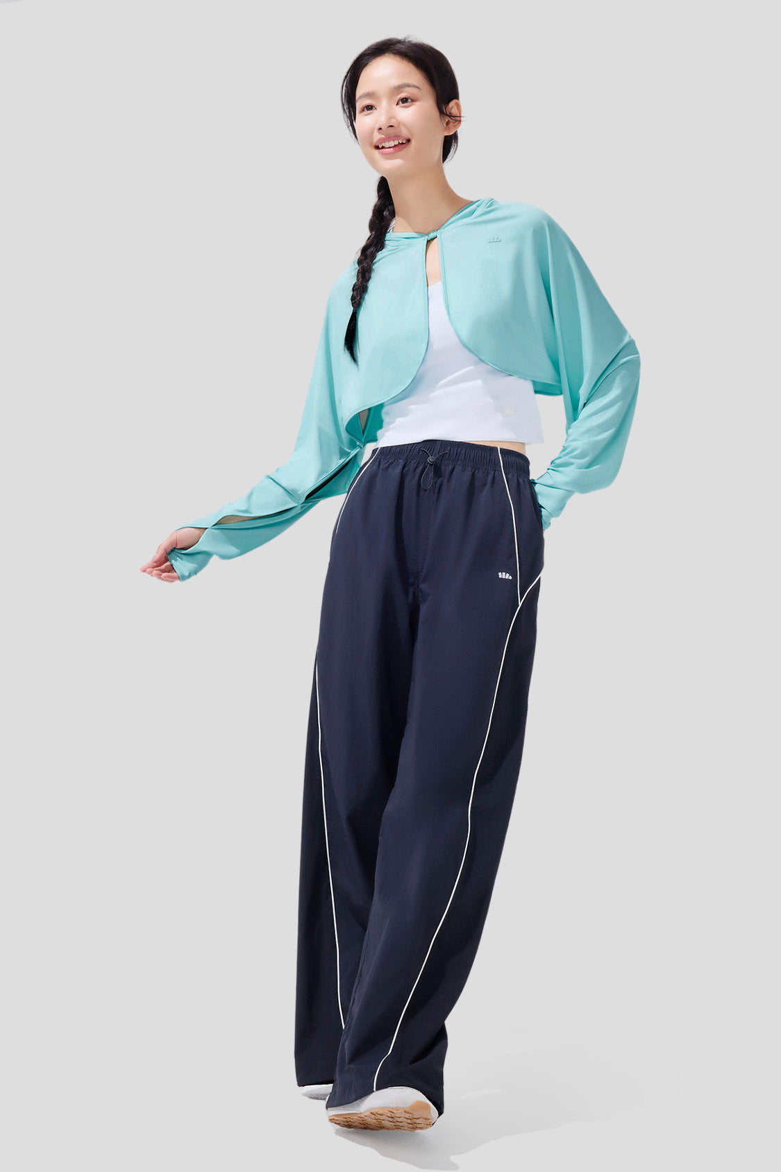 UPF50+ Women's Short Cape Jacket - Lightweight Sun Protection Outerwear for Beach, Travel & Outdoor Activities