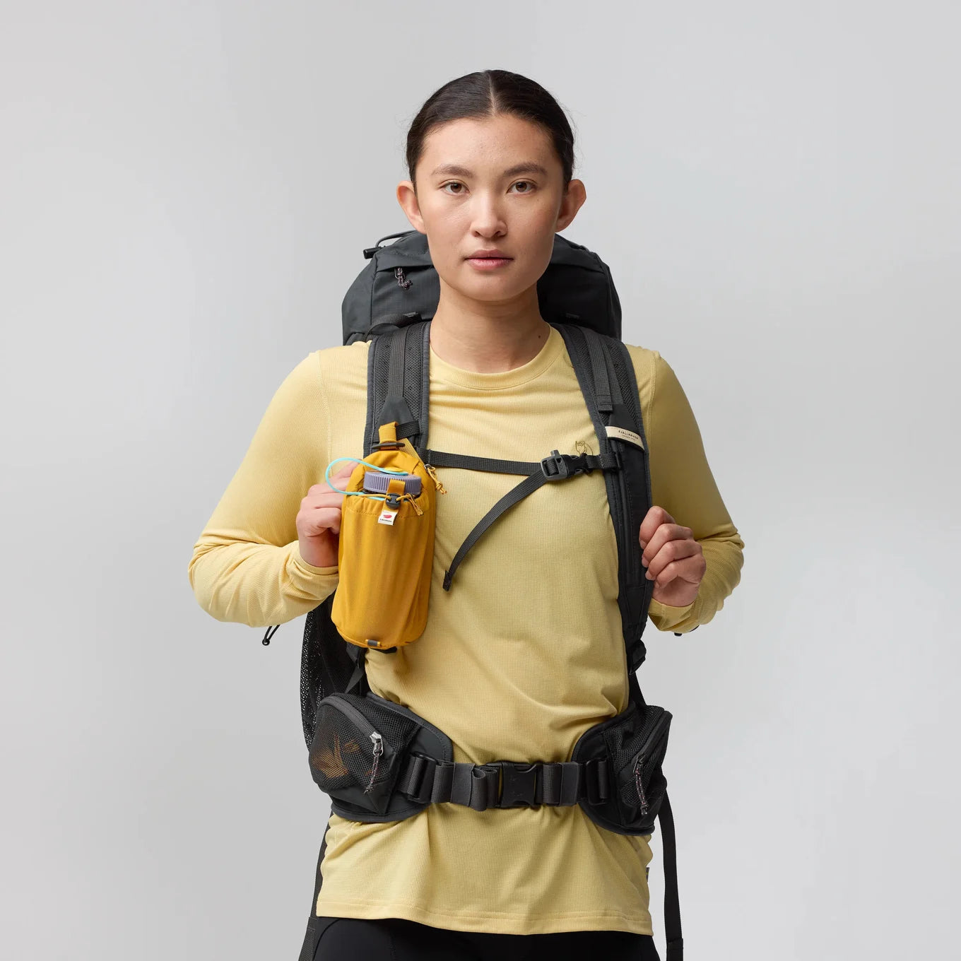 Abisko Bottle Pocket F23100177 - Insulated Water Bottle Holder for Hiking, Camping & Outdoor Adventures - Perfect for Backpacks & Gear Attachment
