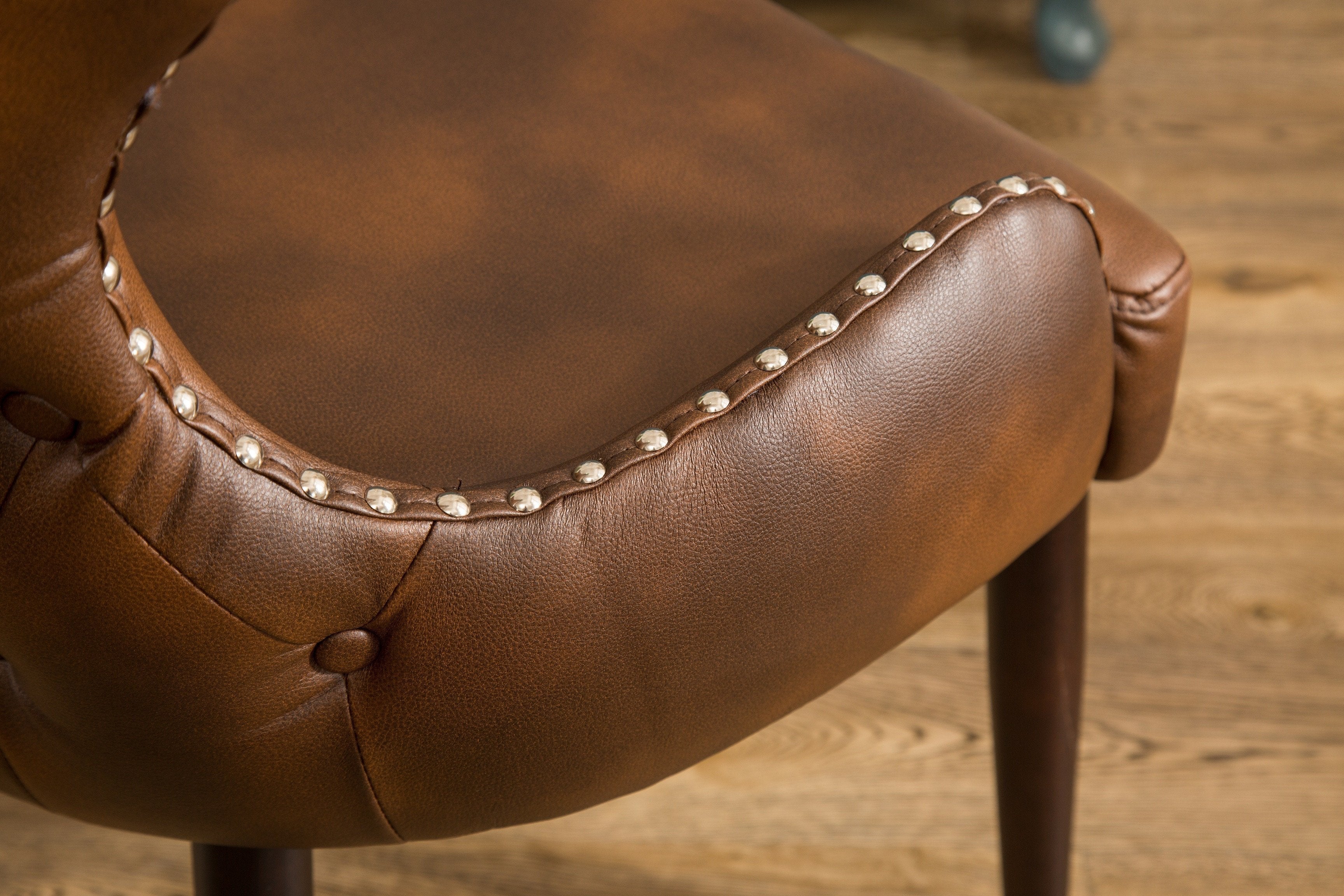 Roundhill Furniture Viking Tufted Button Back Barrel Chair with Nailhead Trim - Brown Accent Chair for Living Room, Bedroom & Office Decor