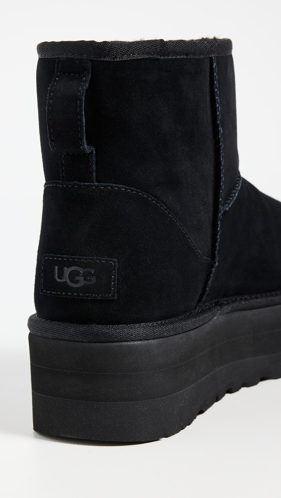 UGG Women's Classic Mini Platform Boot - Waterproof Winter Ankle Boots with Shearling Lining for Women | Cozy & Stylish for Snow, Casual Outfits and Cold Weather Fashion