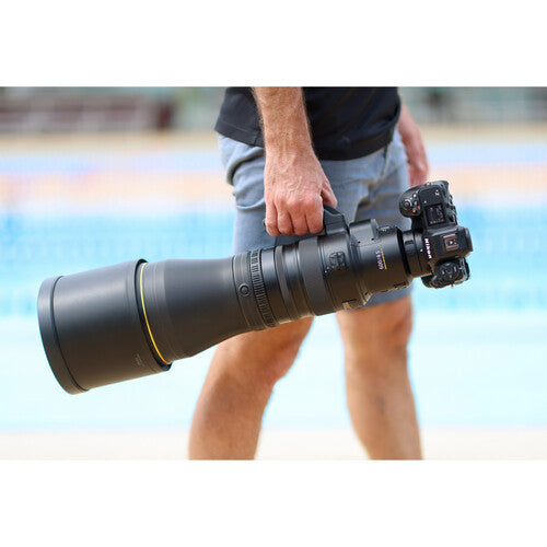 Nikon NIKKOR Z 600mm f/4 TC VR S Telephoto Lens for Wildlife & Sports Photography - Professional Super-Telephoto Prime Lens with Vibration Reduction & Built-in Teleconverter for Nikon Z Mirrorless Cameras - Perfect for Bird Watching, Safari, and Outdoor Adventure Photography